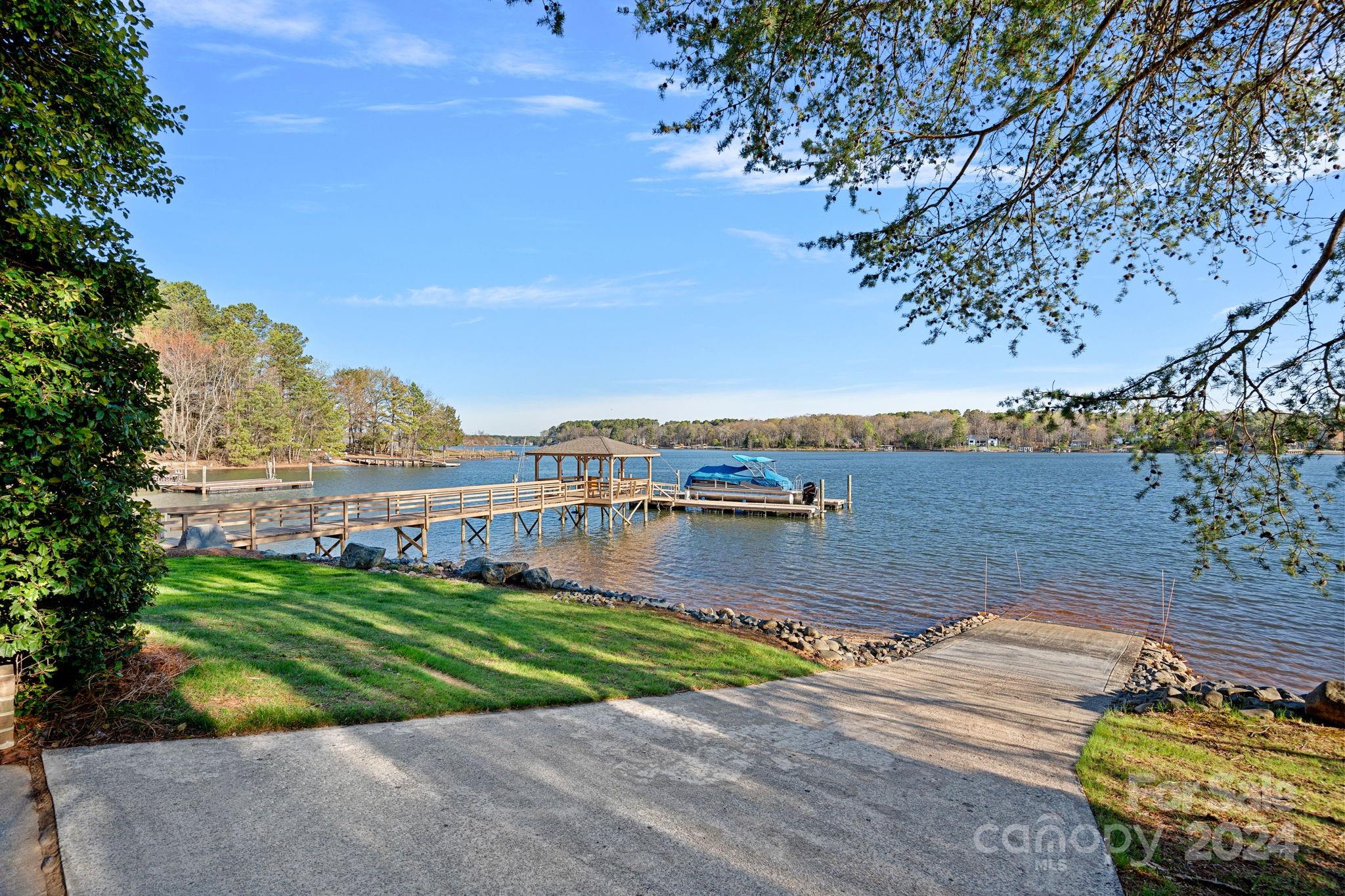 172 Balmoral Drive
