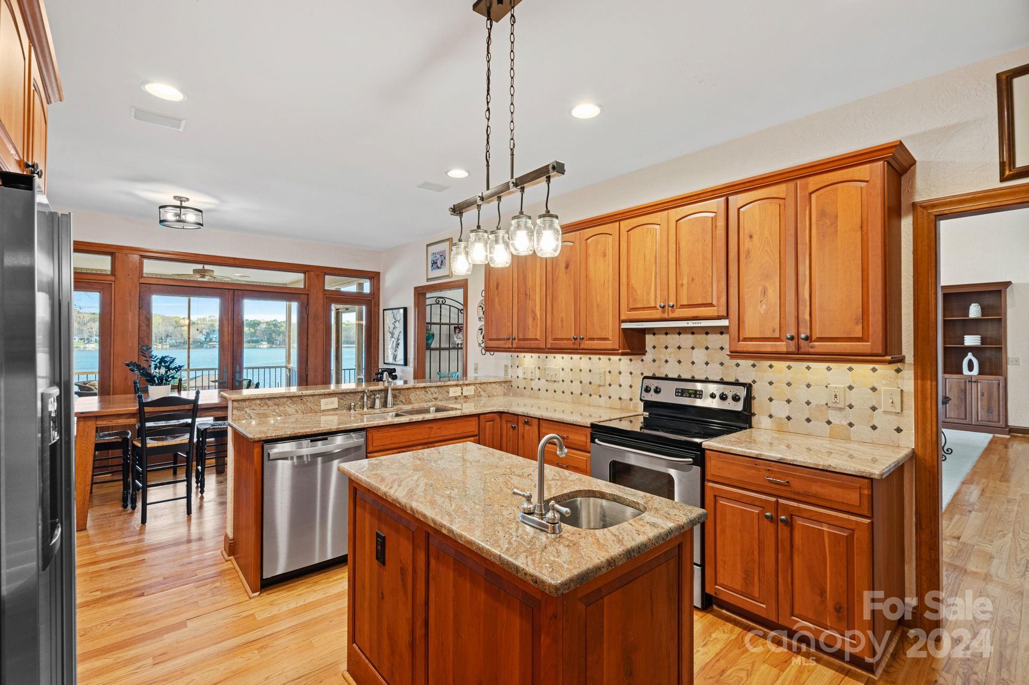 172 Balmoral Drive