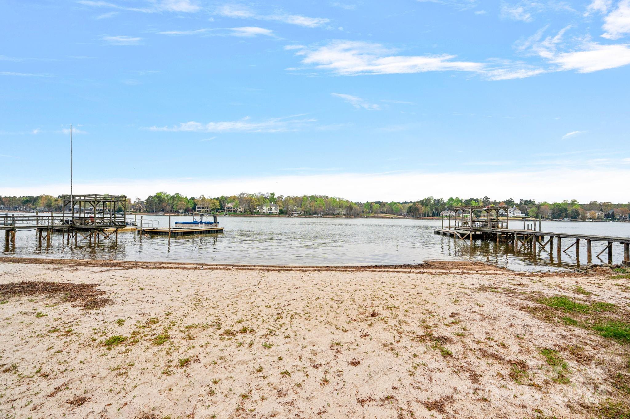 488 Isle of Pines Road