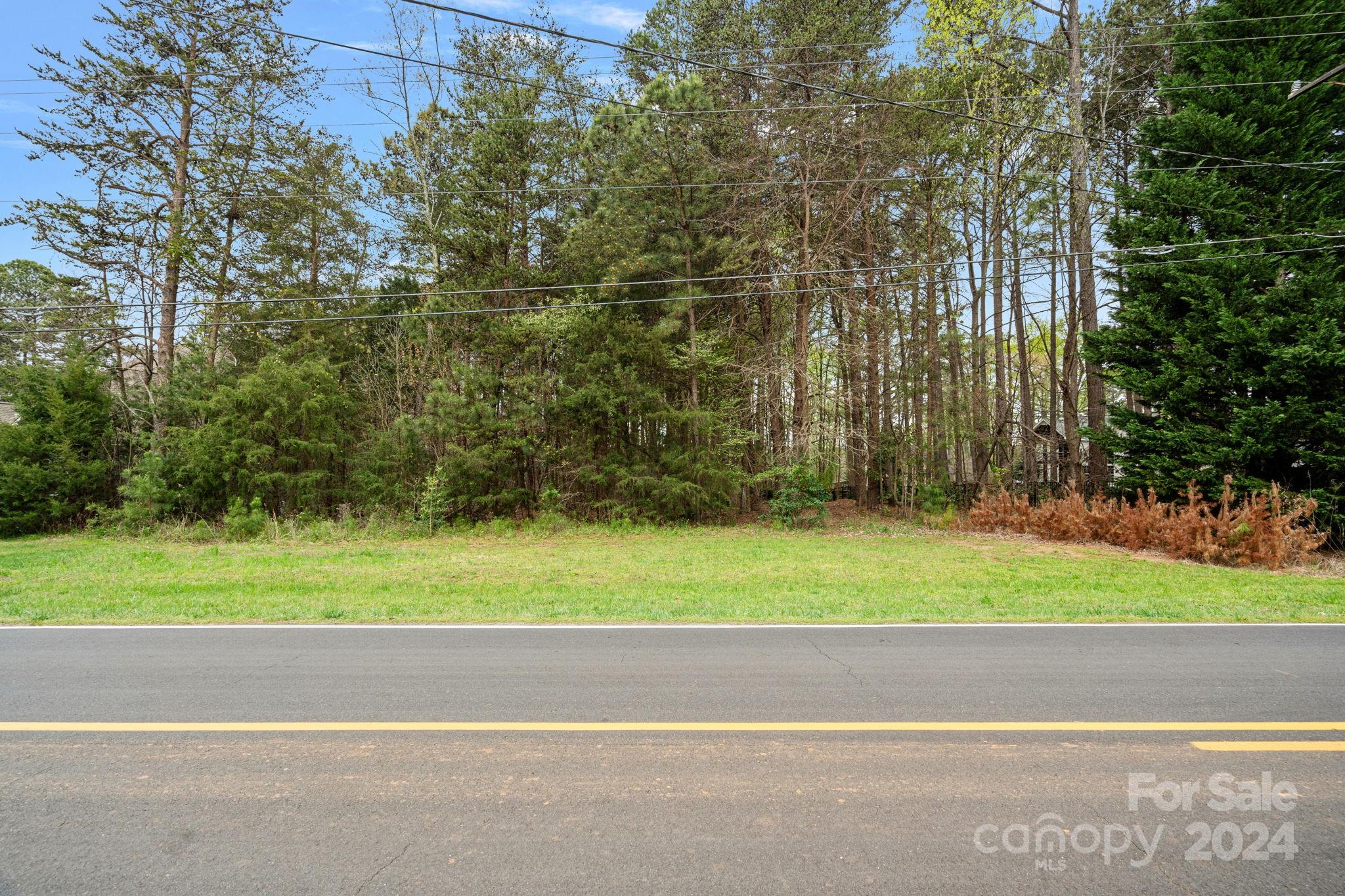 488 Isle of Pines Road