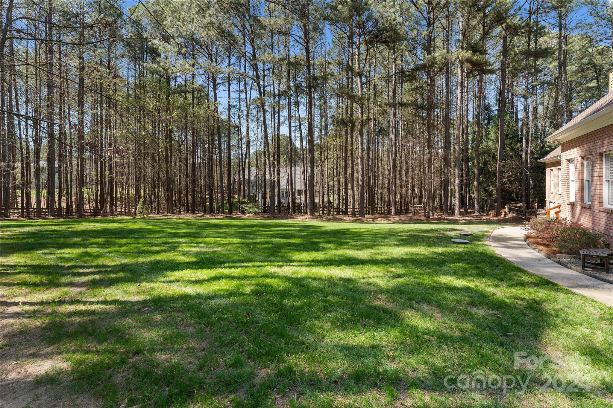 8909 Radford Court