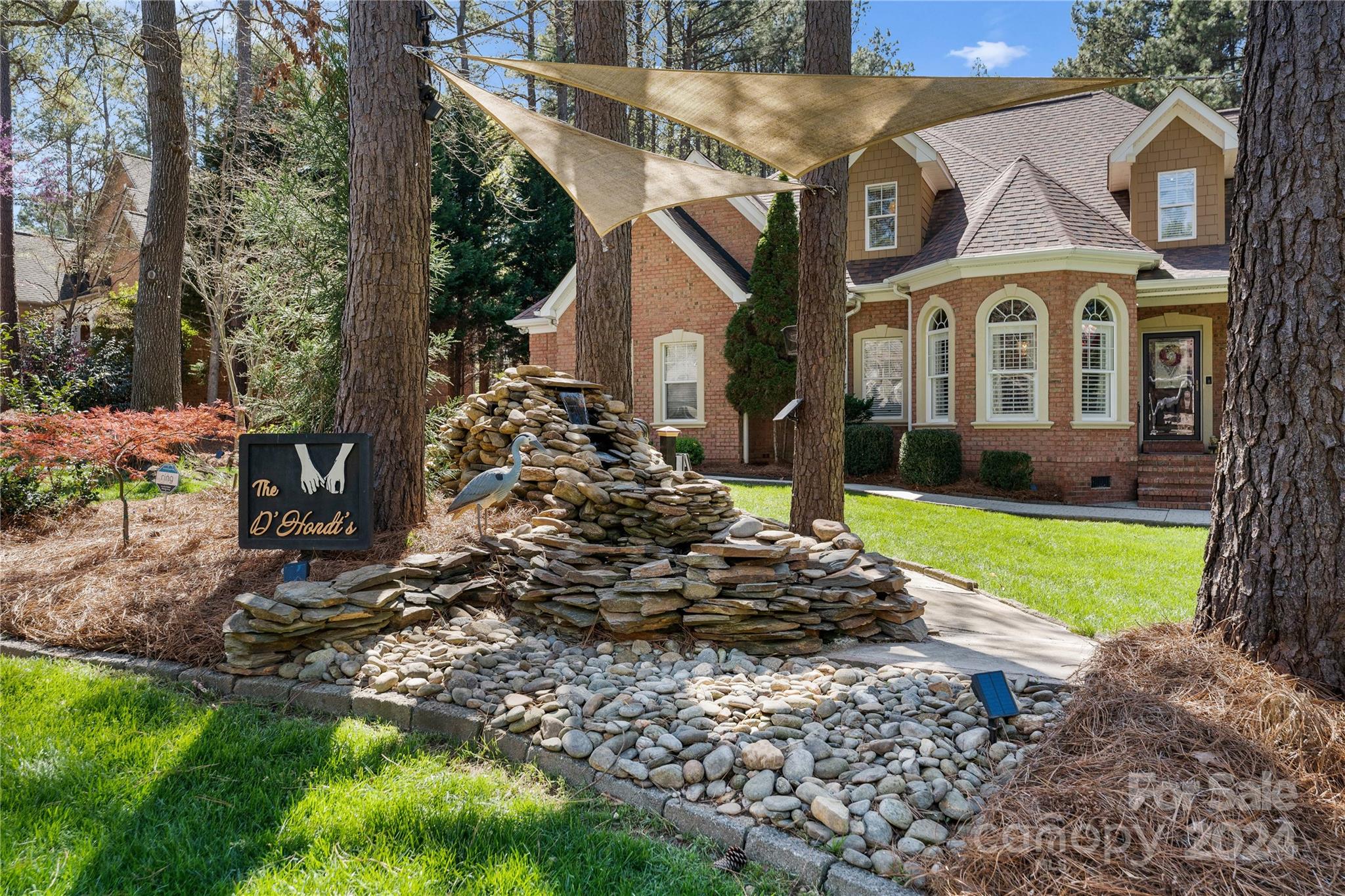 8909 Radford Court
