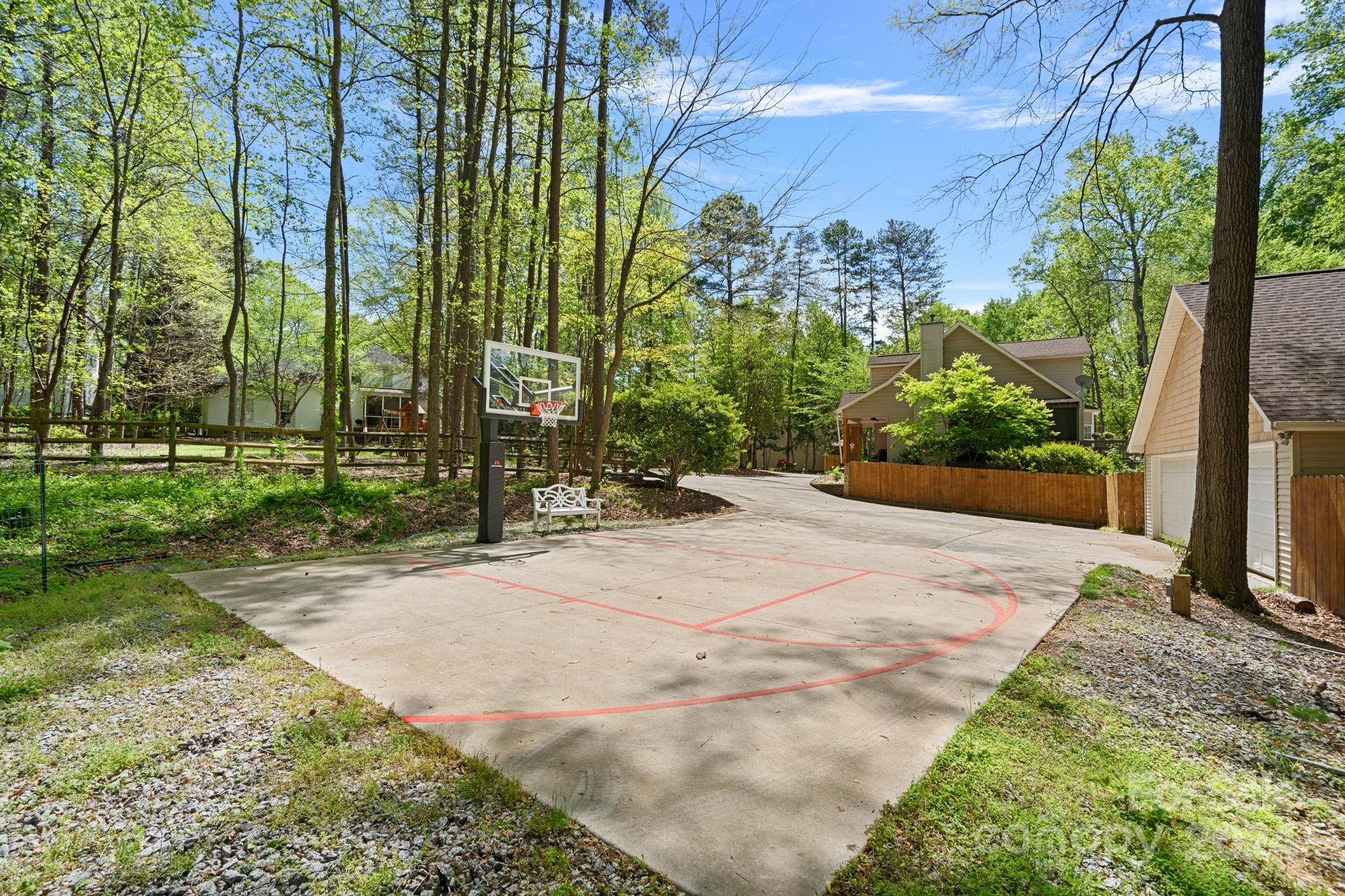 21107 Townwood Drive