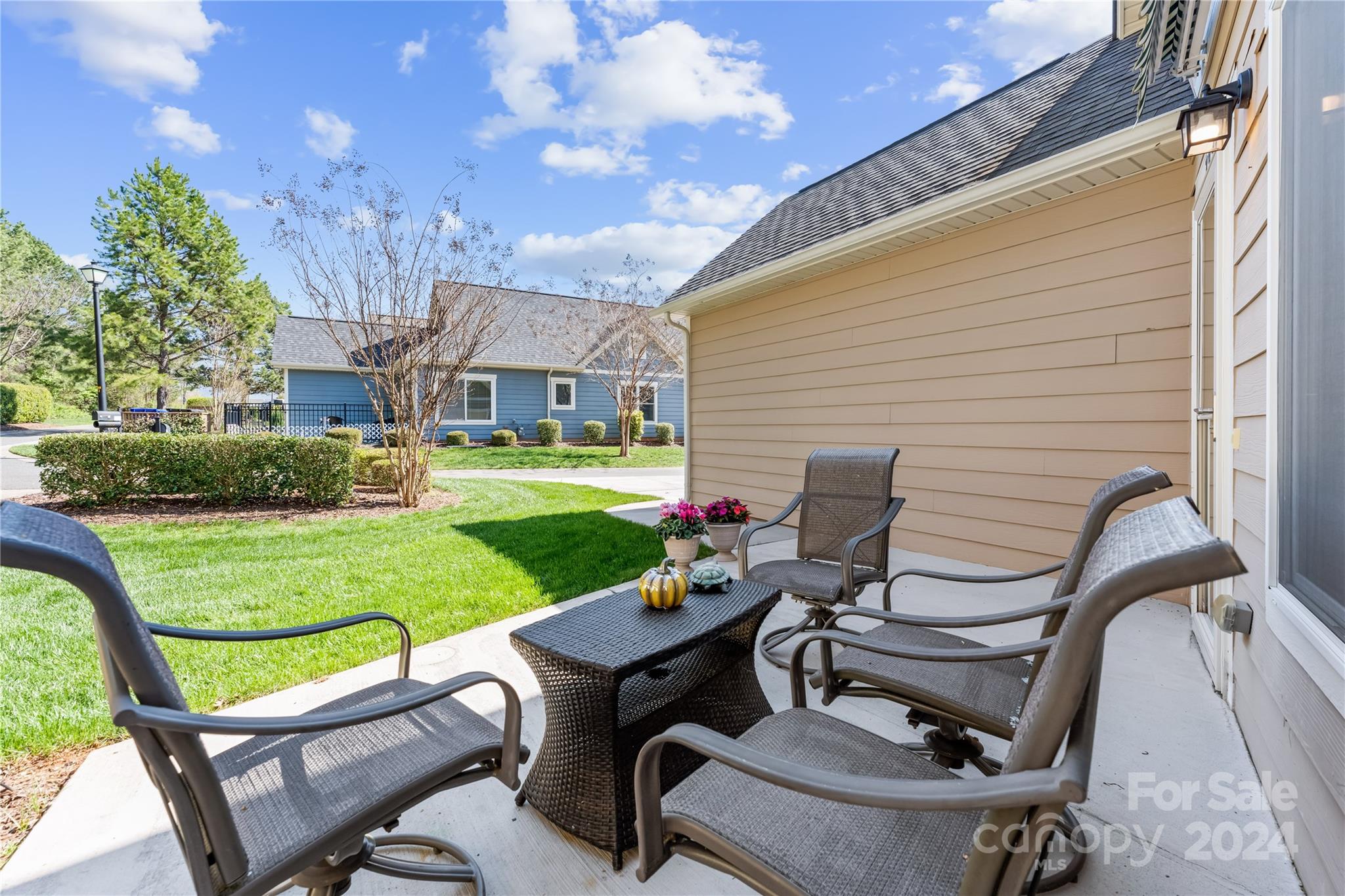 7931 Tigers Paw Road