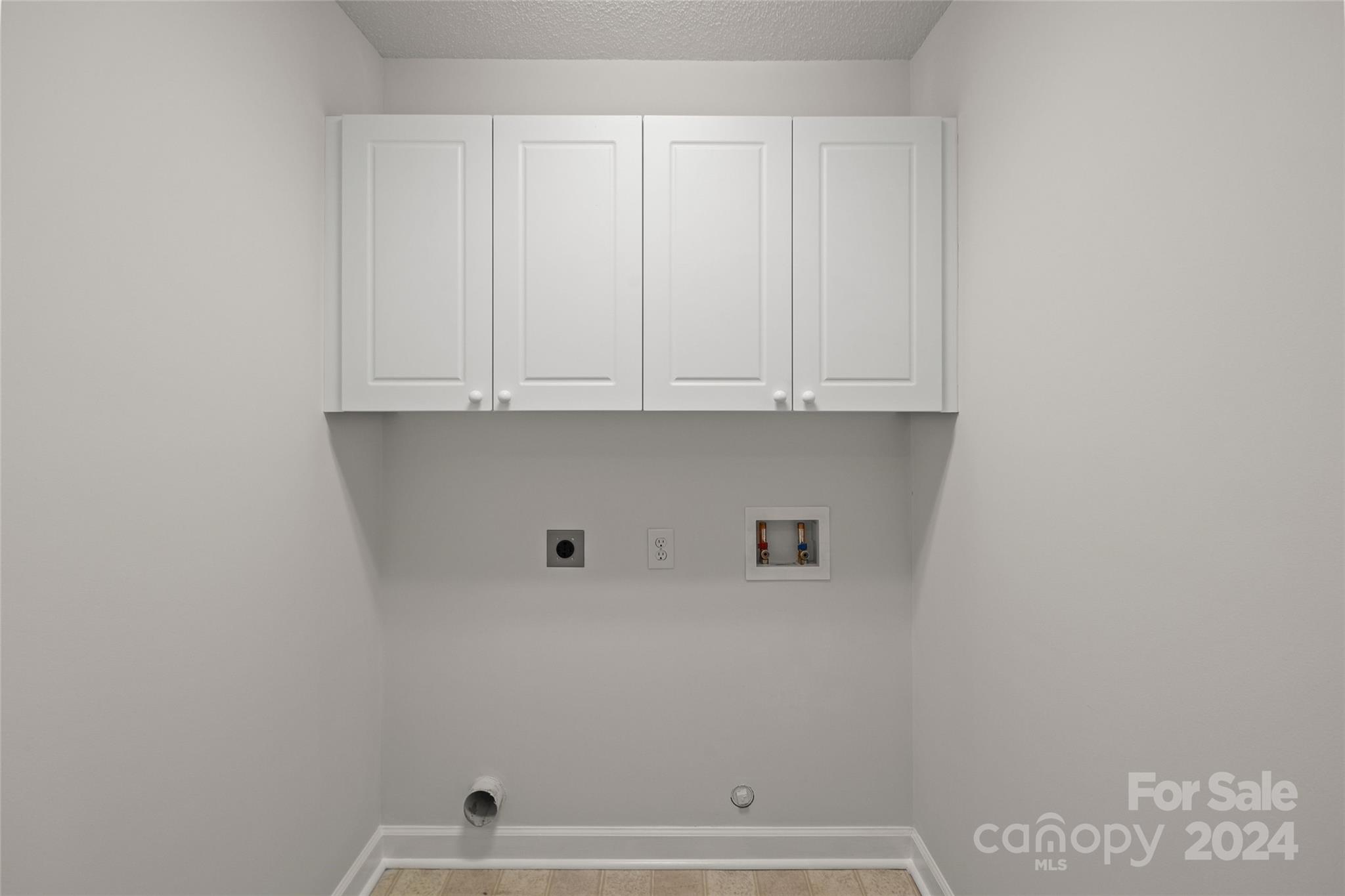 192 Oak Village Parkway