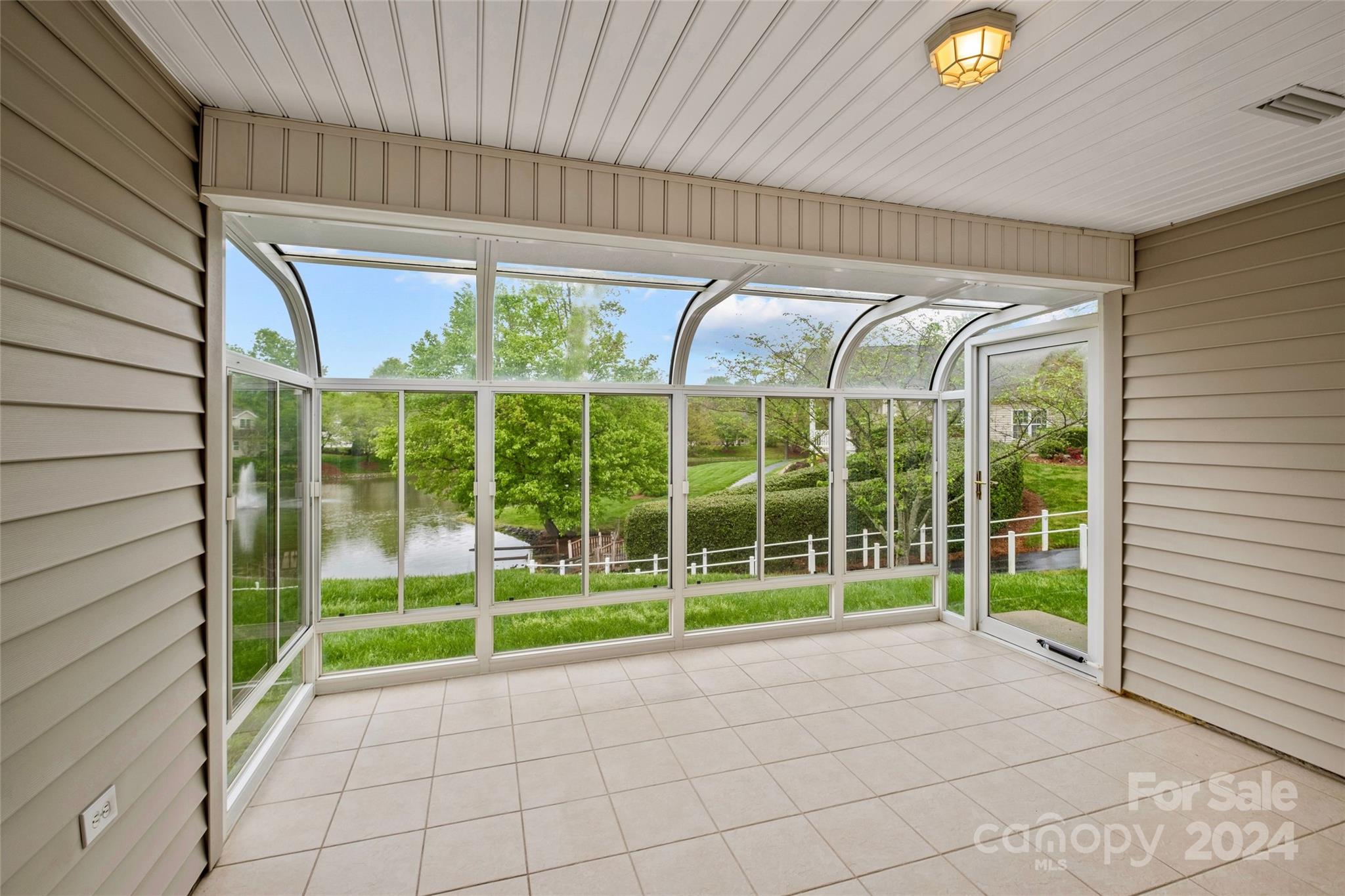 192 Oak Village Parkway