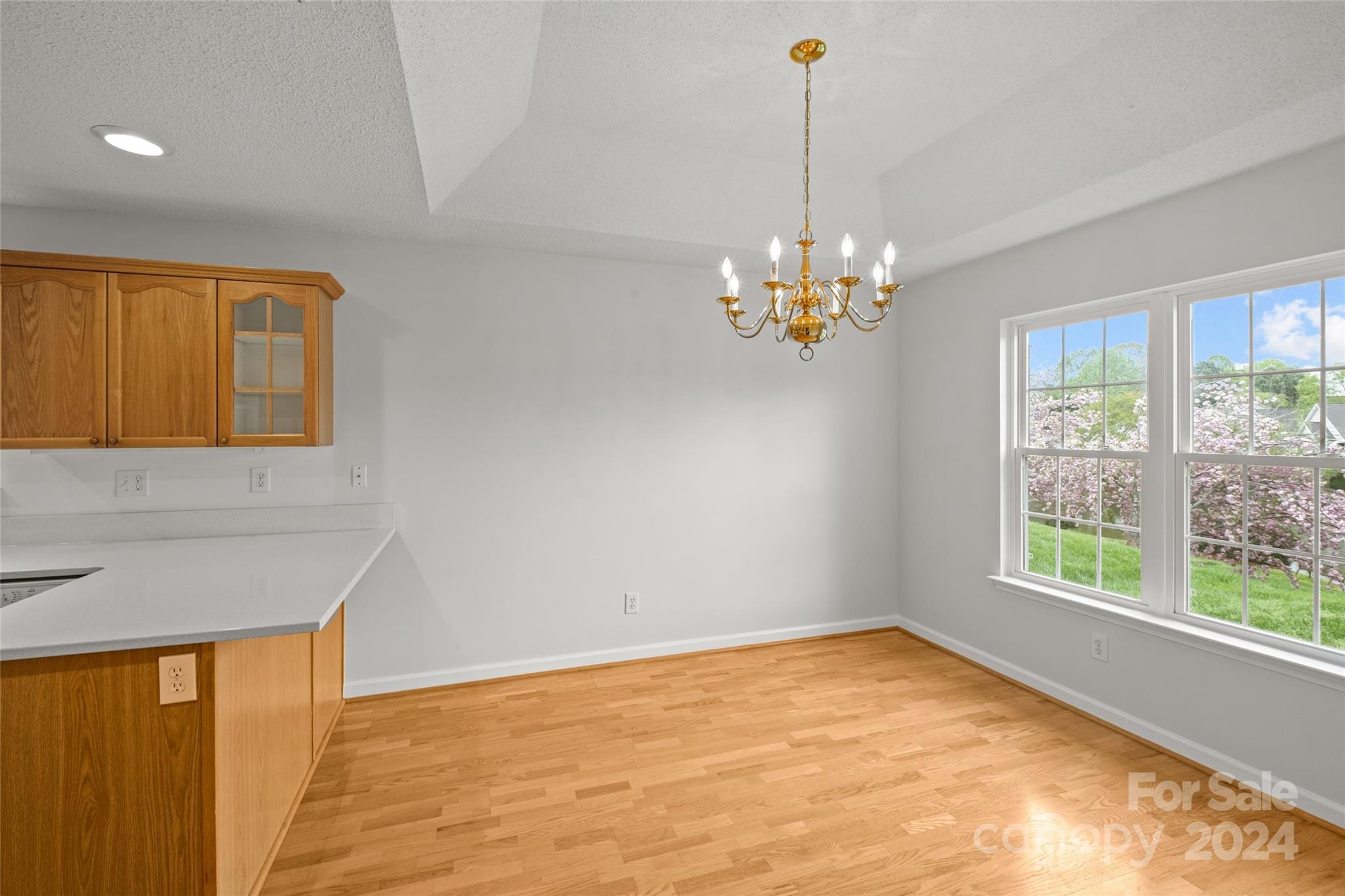 192 Oak Village Parkway