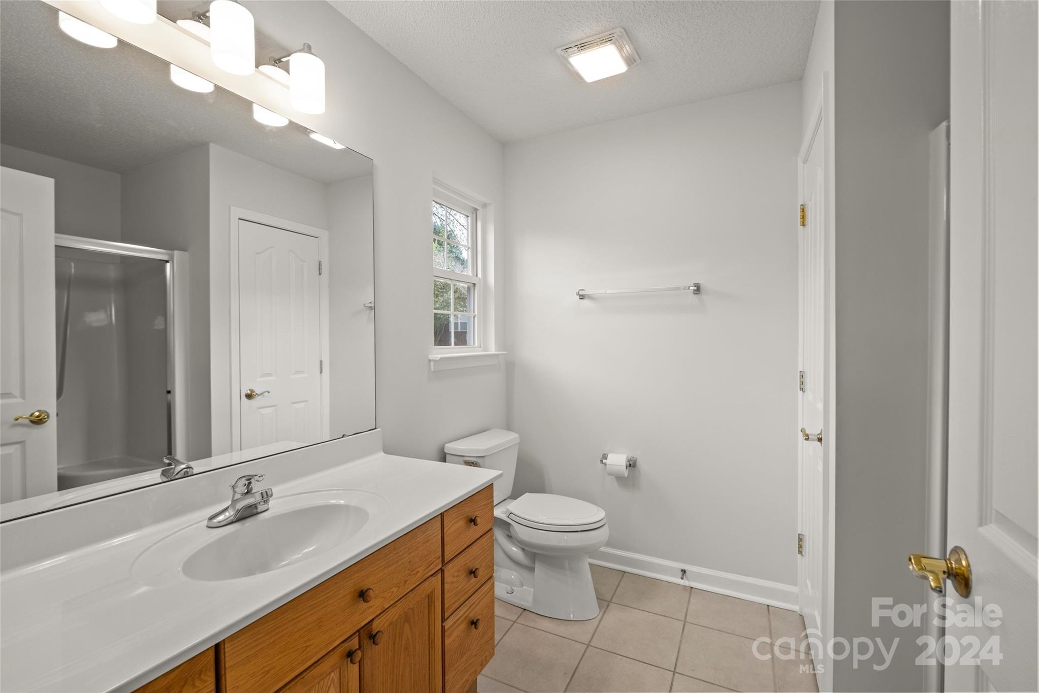 192 Oak Village Parkway