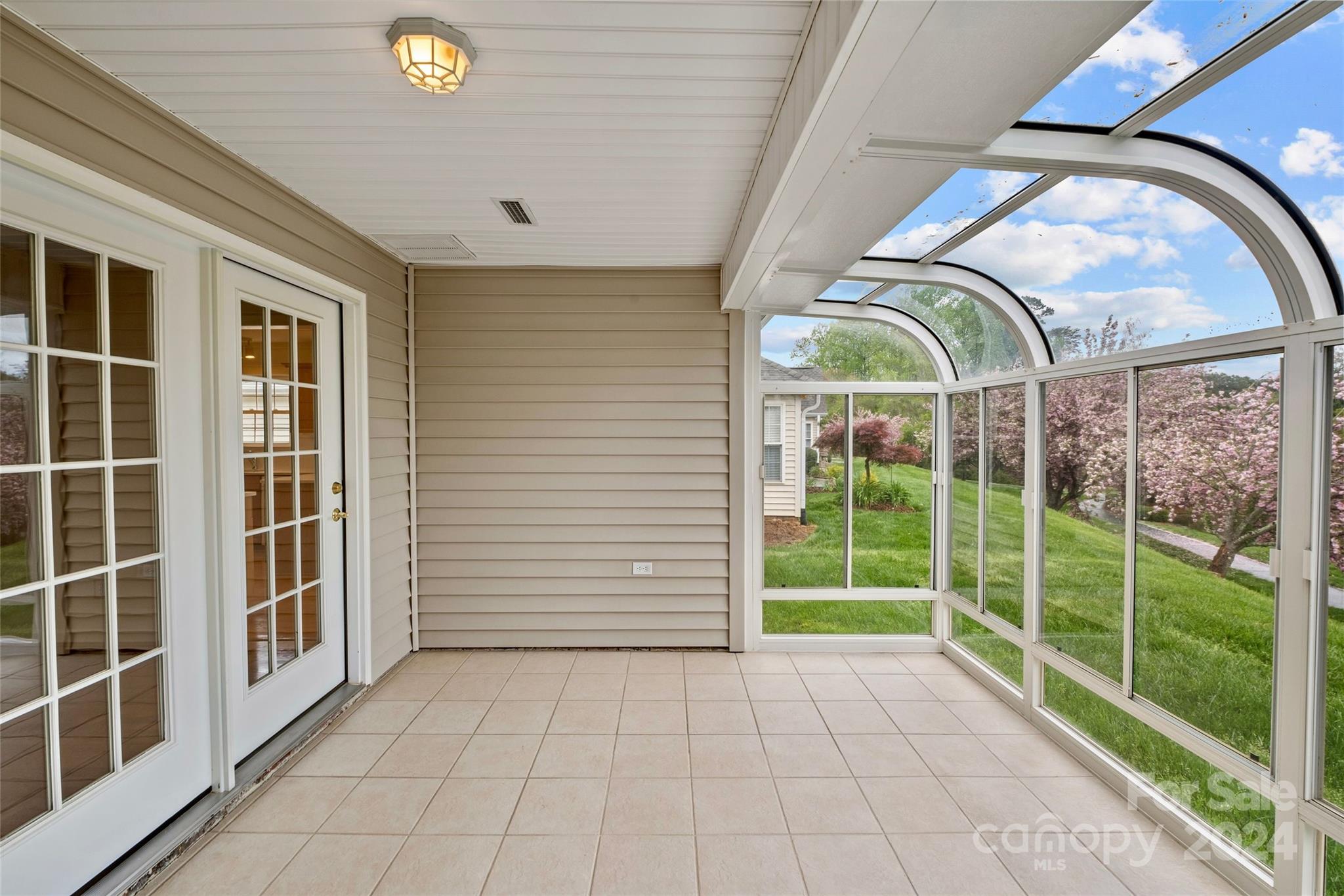 192 Oak Village Parkway
