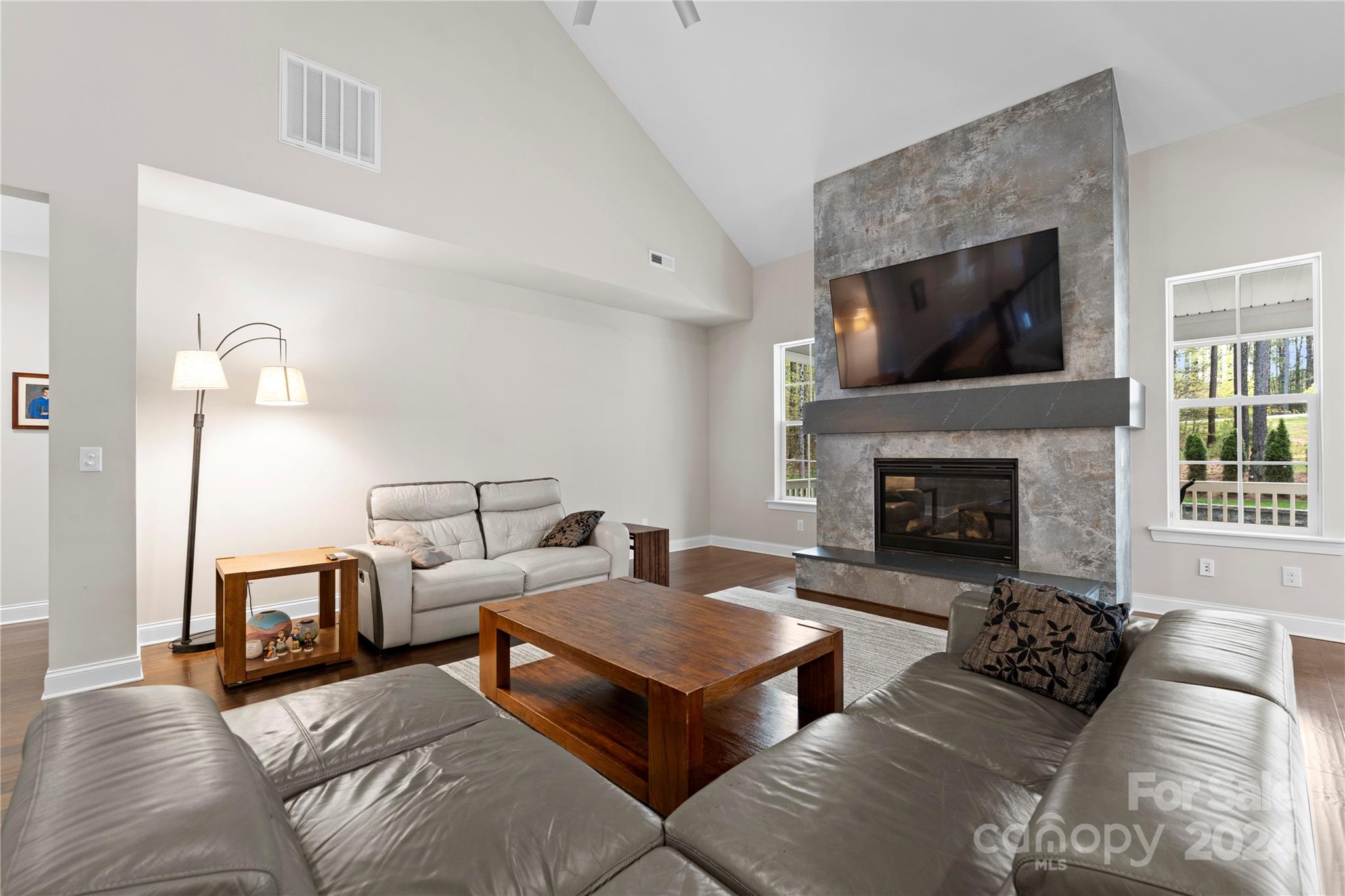 6316 Harbor Oaks Drive