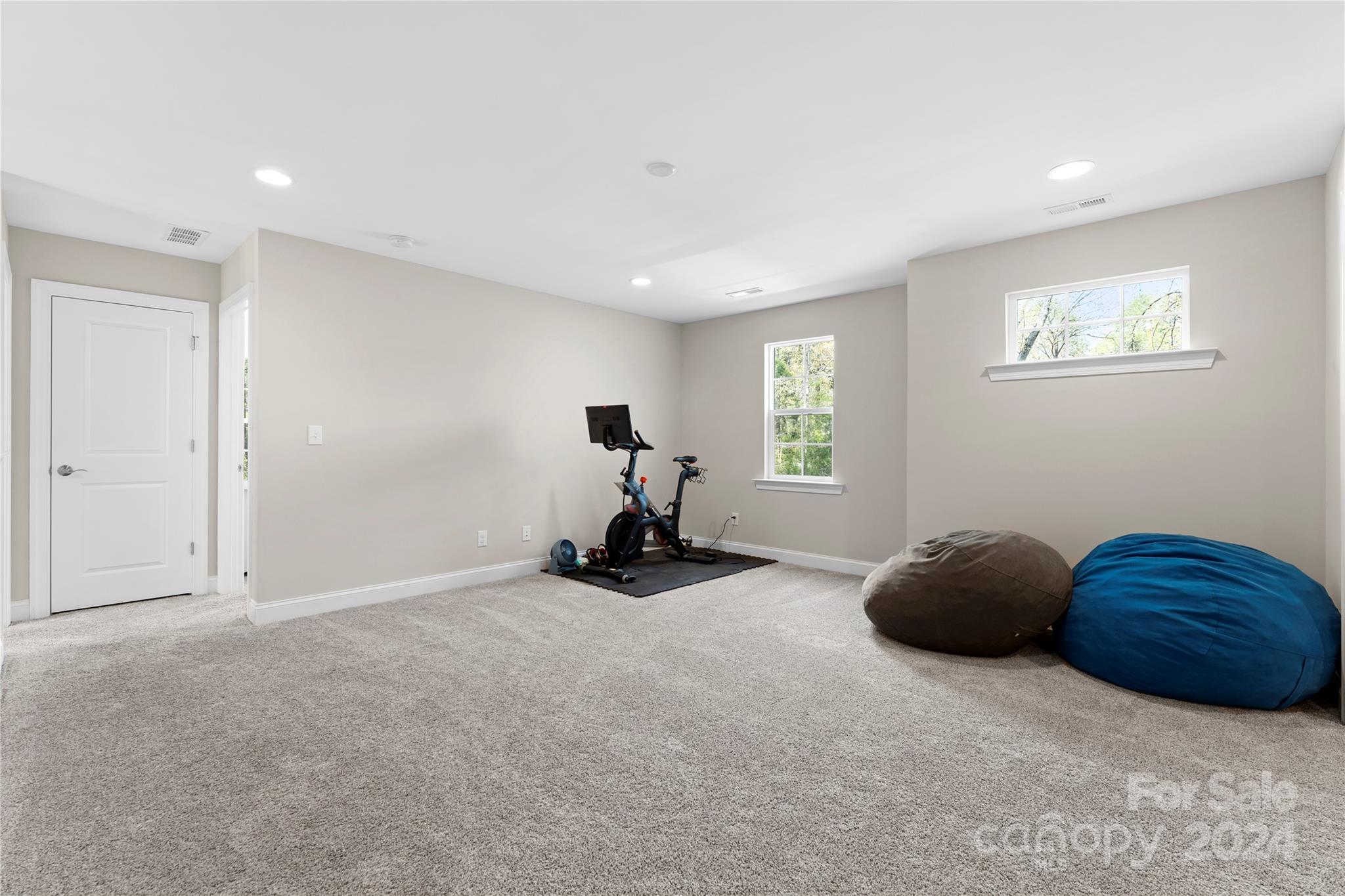 6316 Harbor Oaks Drive