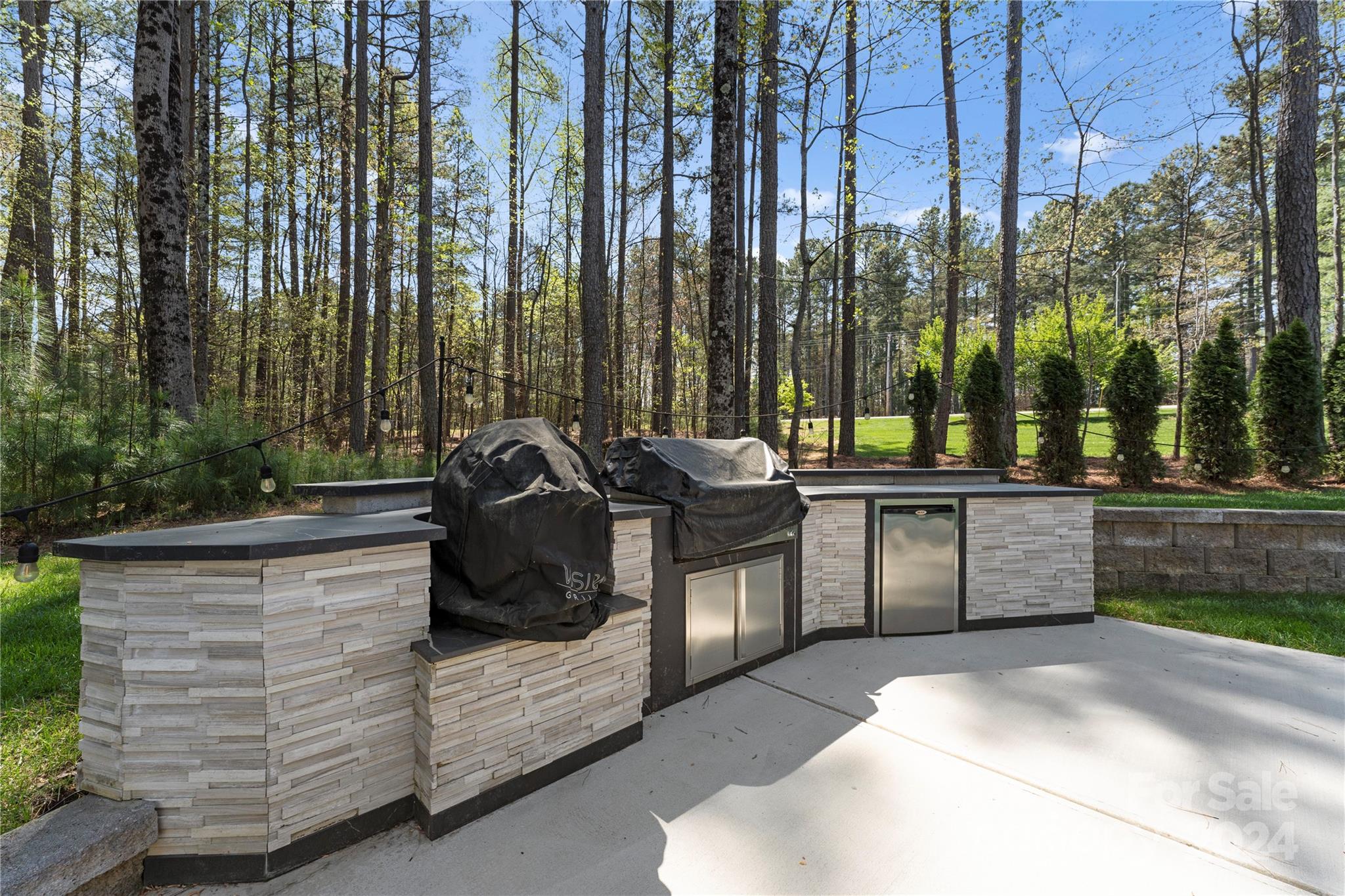 6316 Harbor Oaks Drive