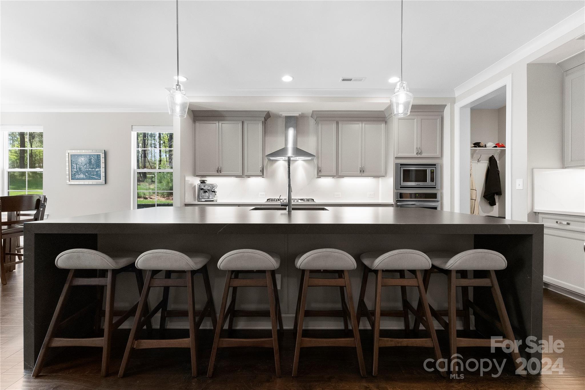 6316 Harbor Oaks Drive