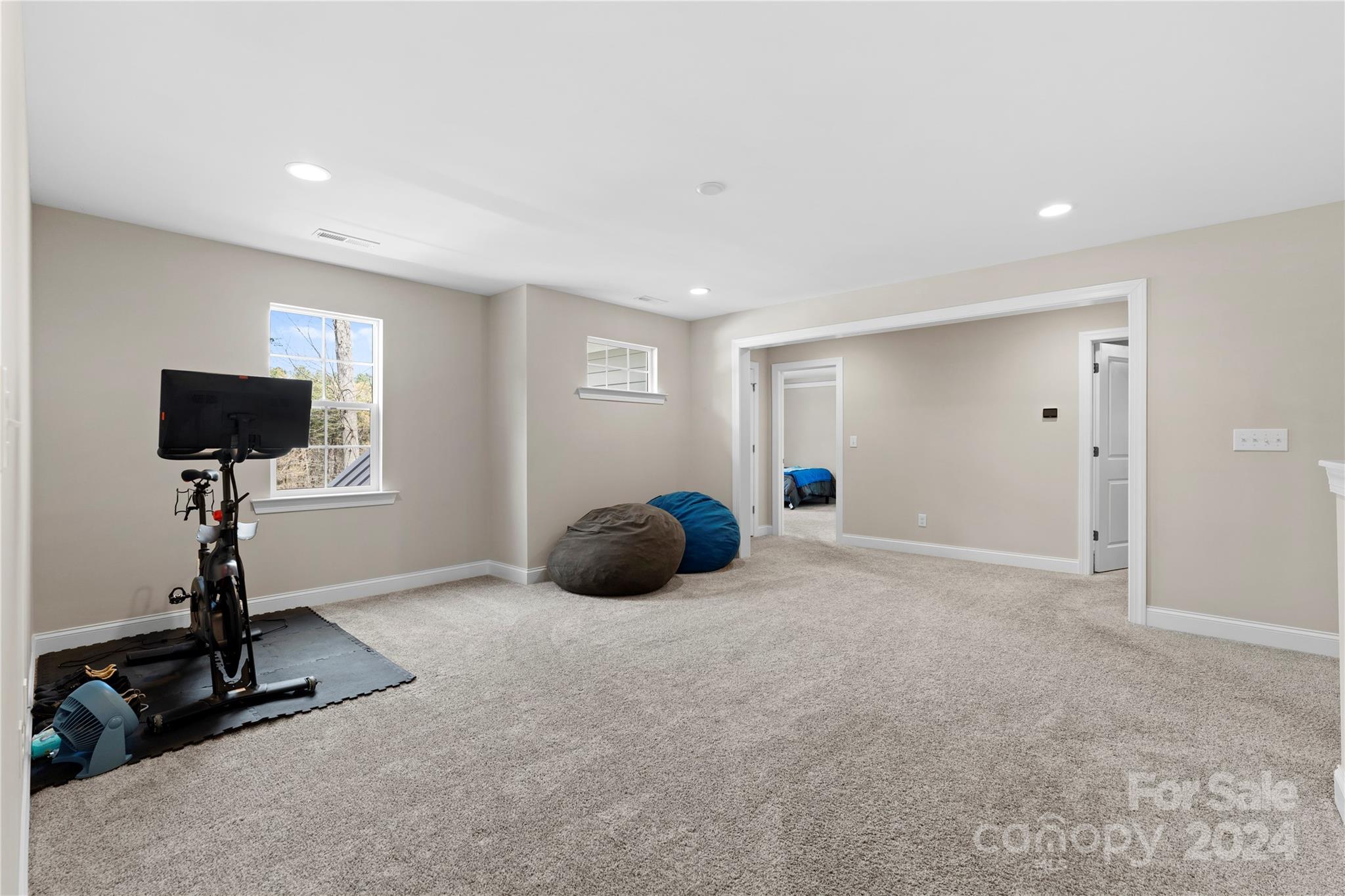 6316 Harbor Oaks Drive