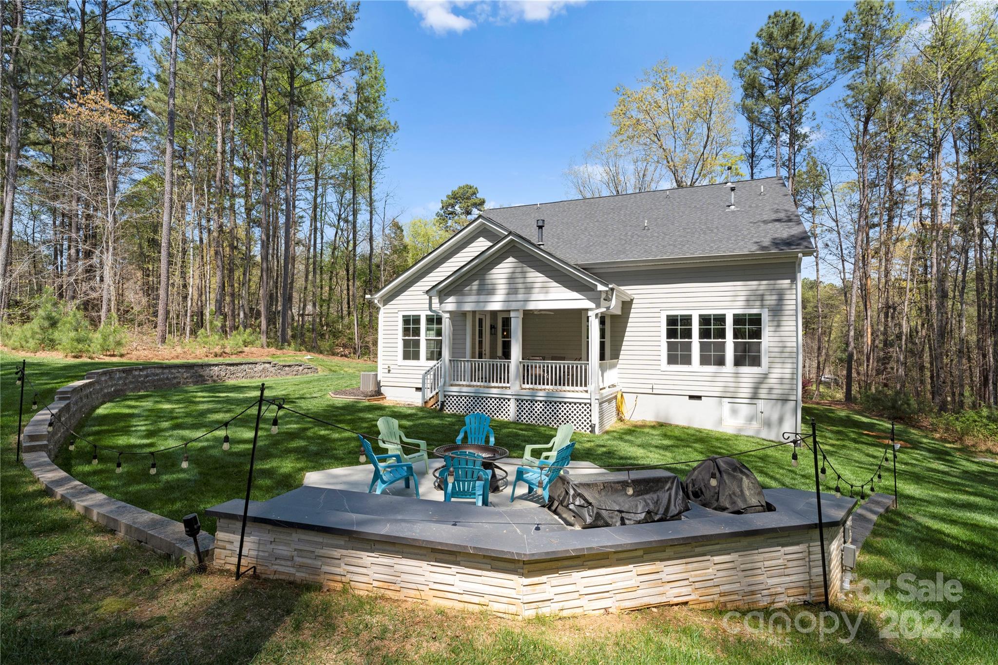 6316 Harbor Oaks Drive
