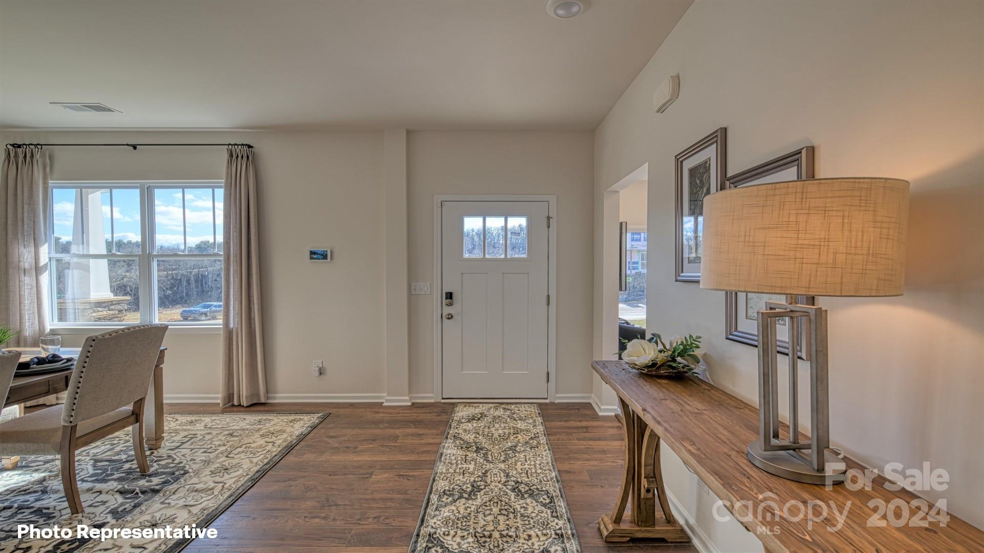 106 Highcrest Way