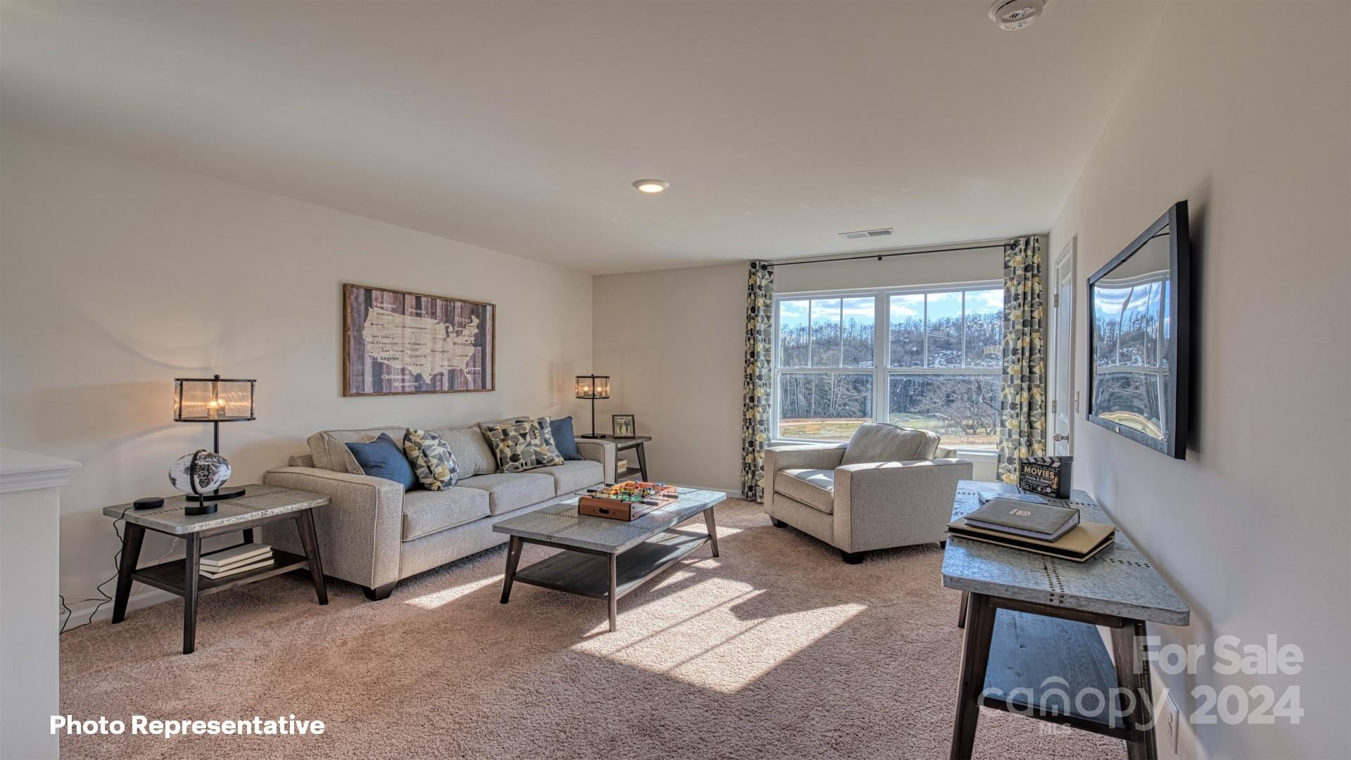 106 Highcrest Way