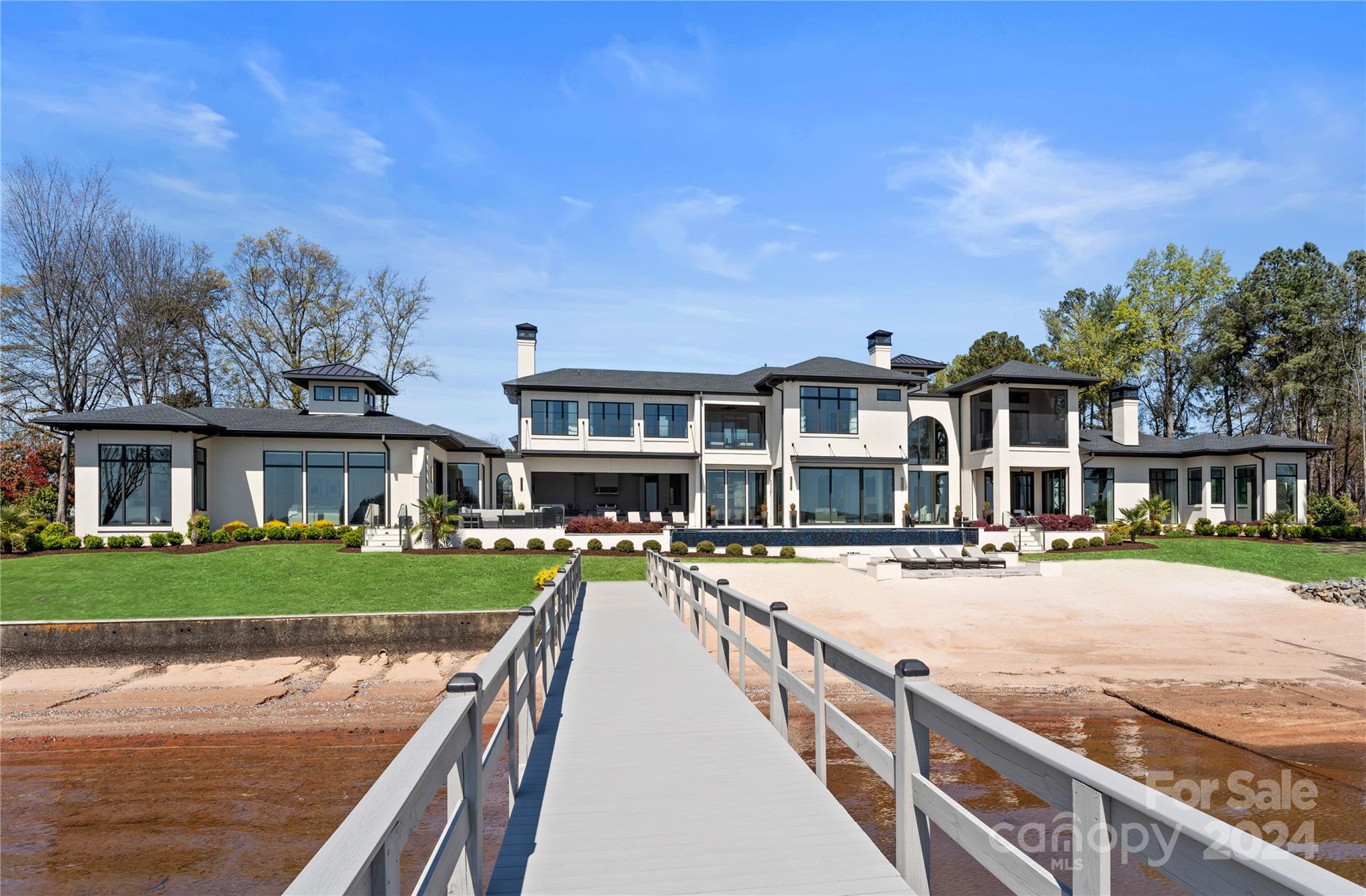 16716 Belle Isle Drive