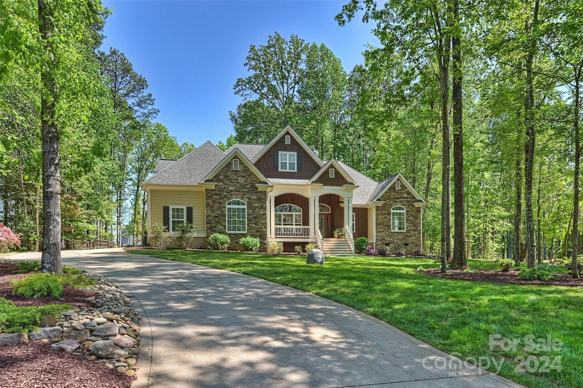 118 Archbell Point Lane