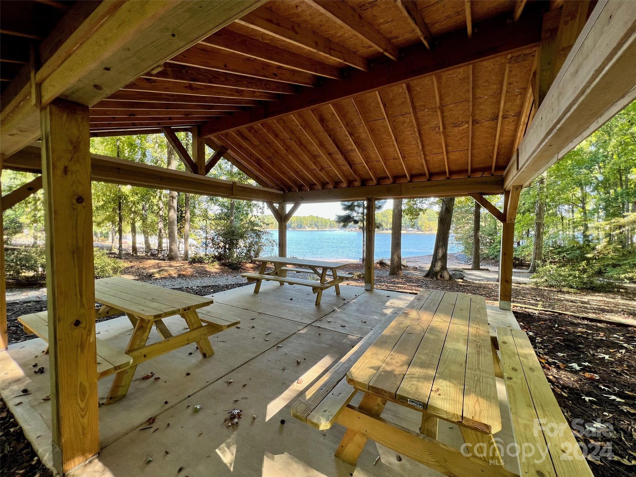 118 Archbell Point Lane