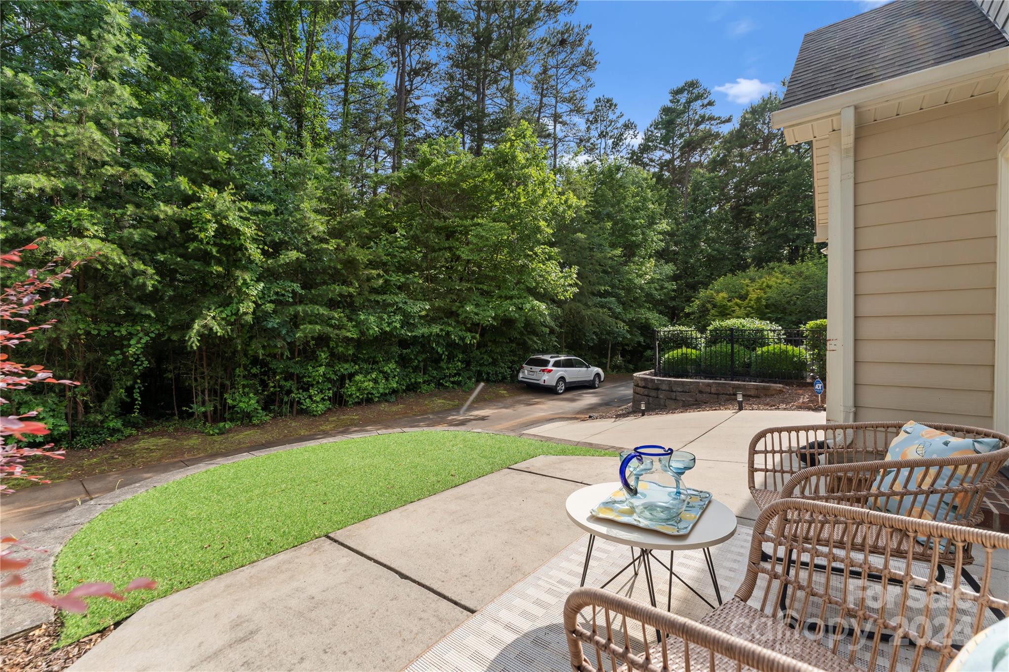 7934 Tigers Paw Road