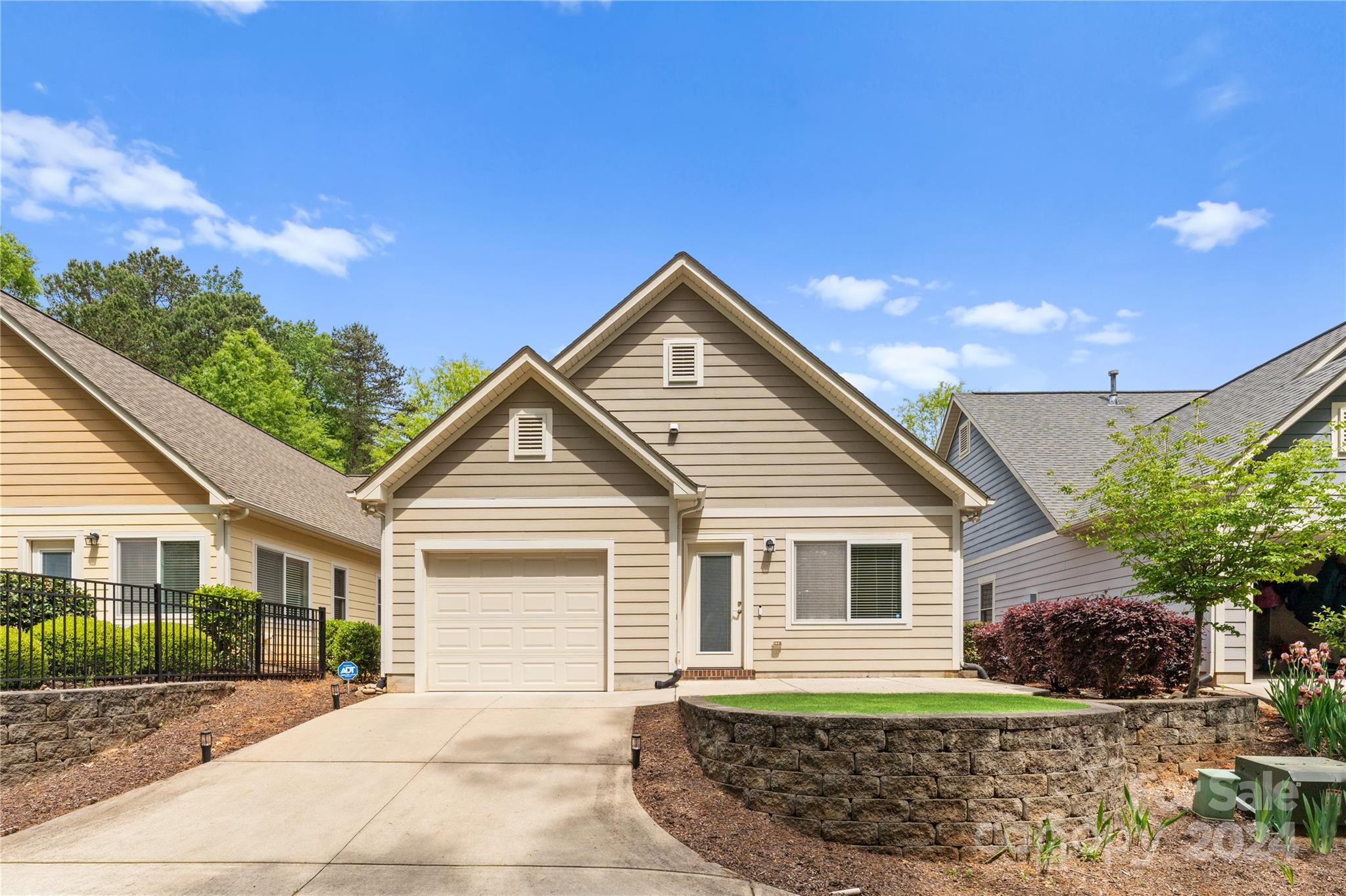 7934 Tigers Paw Road