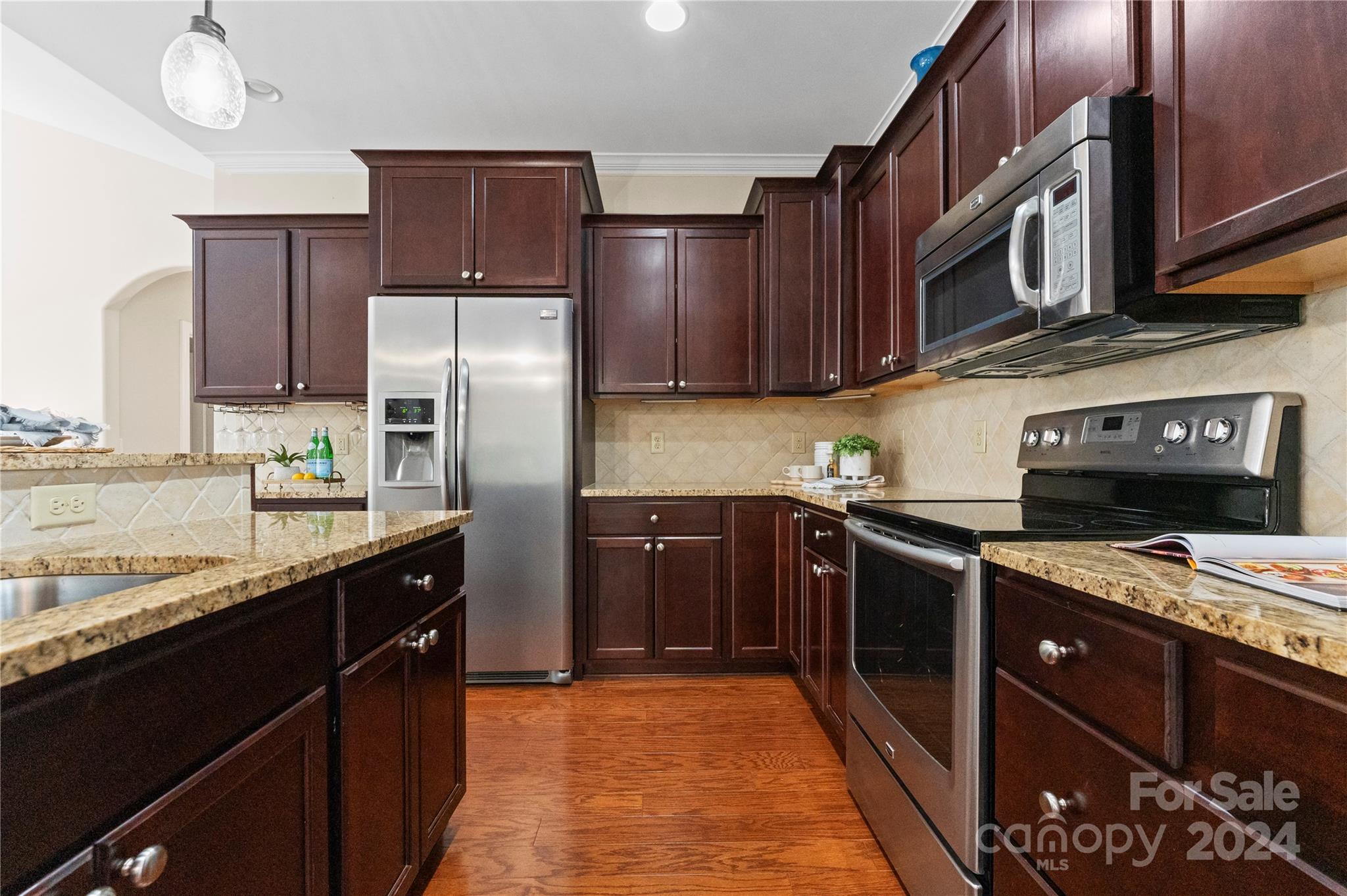 7934 Tigers Paw Road