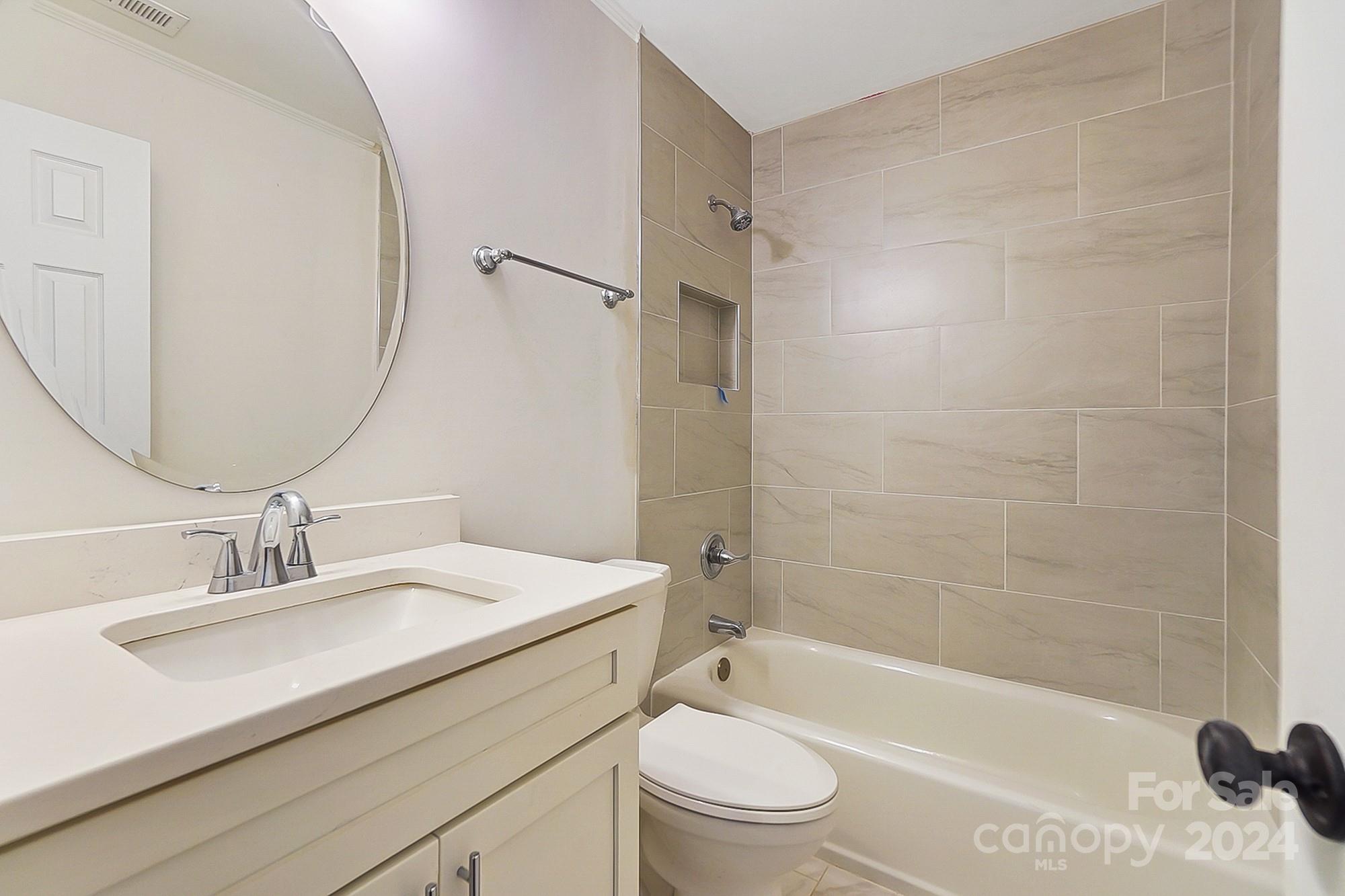 17408 Lynx Den Court