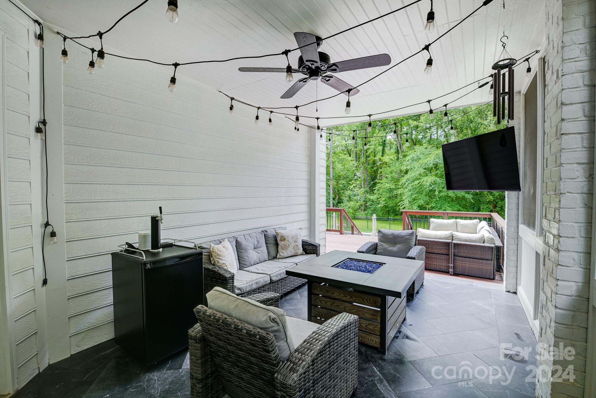 17408 Lynx Den Court