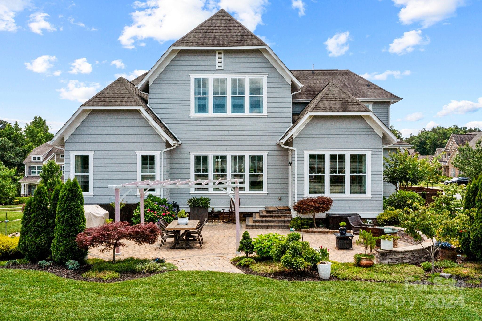 14103 Holly Glade Circle