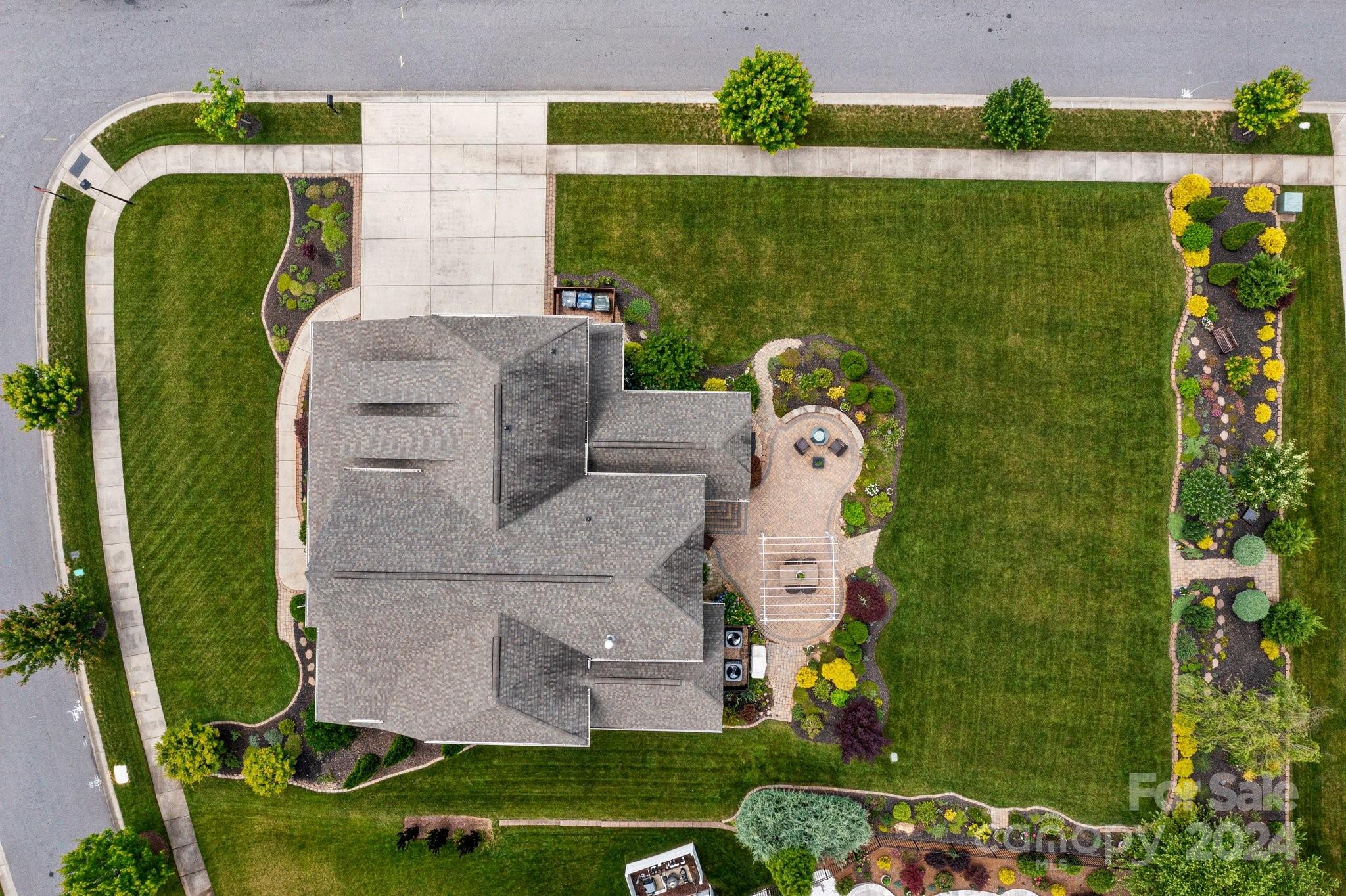 14103 Holly Glade Circle