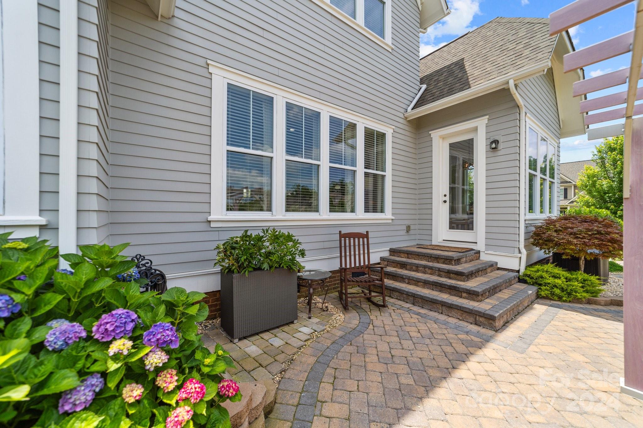 14103 Holly Glade Circle