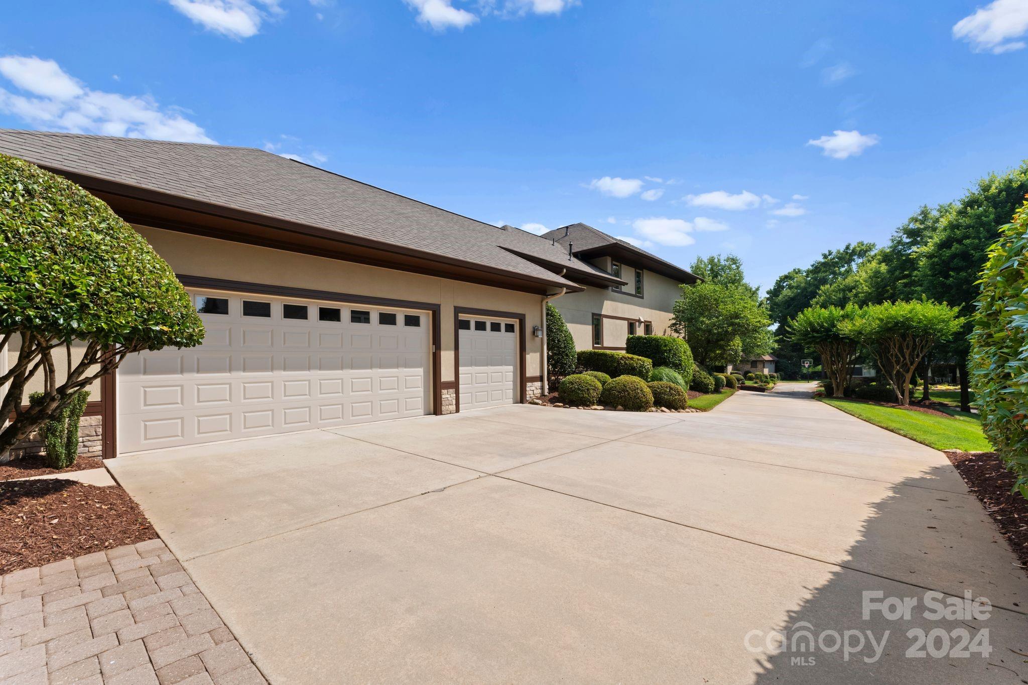 13527 Robert Walker Drive