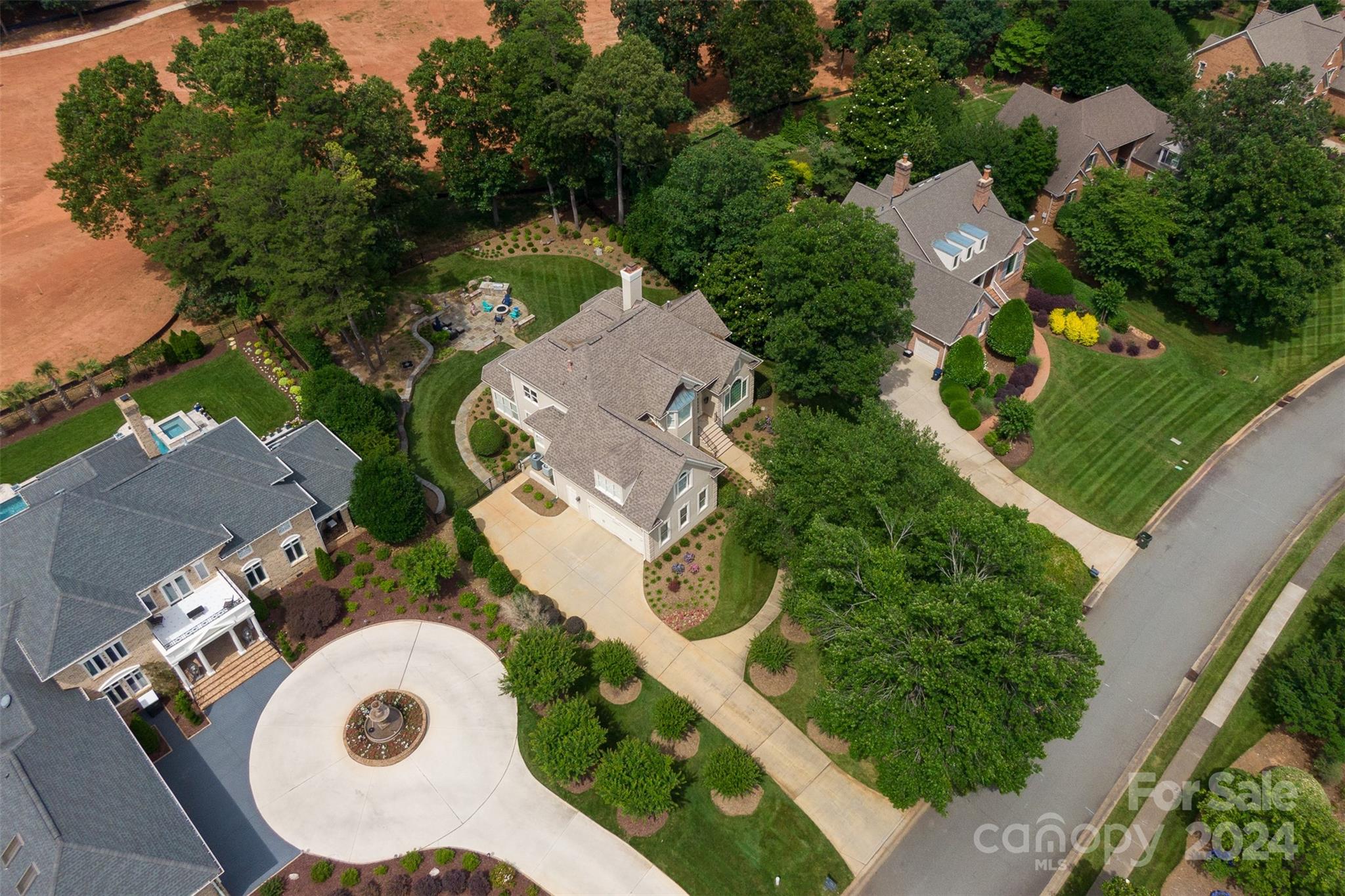 18320 Peninsula Club Drive