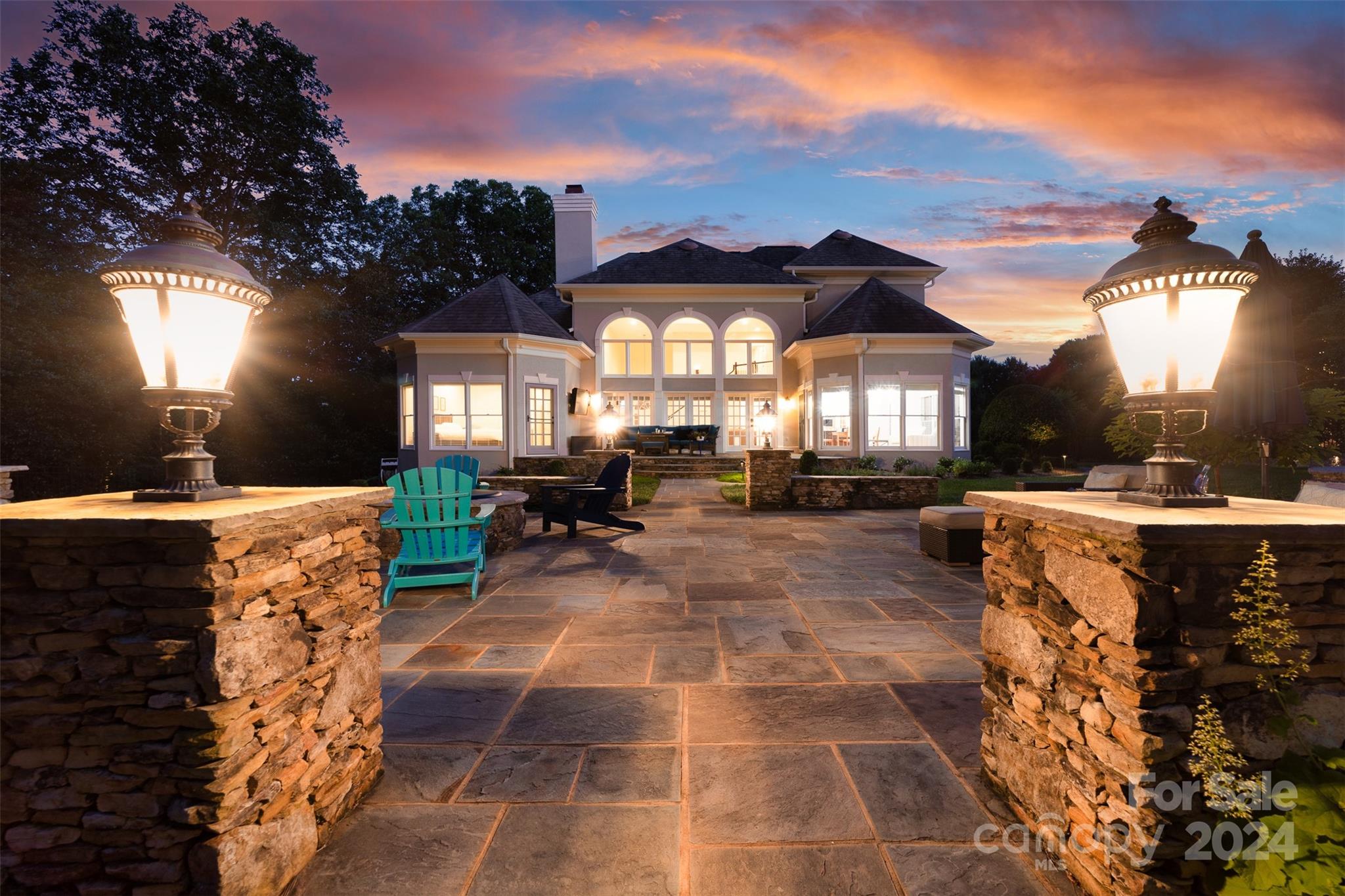 18320 Peninsula Club Drive