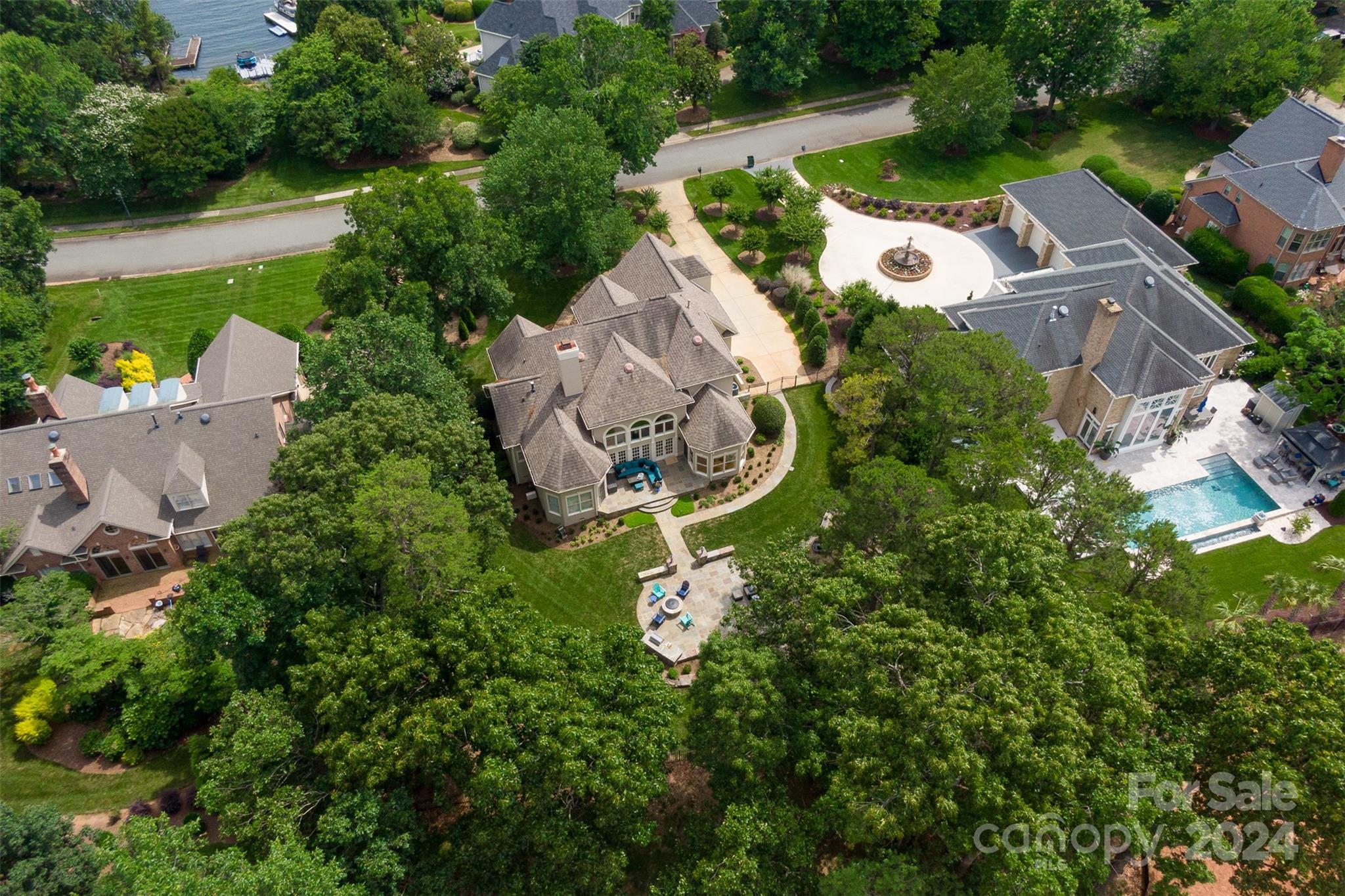 18320 Peninsula Club Drive