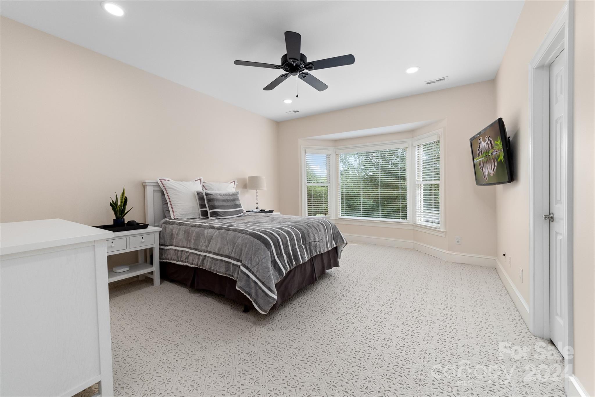 18320 Peninsula Club Drive