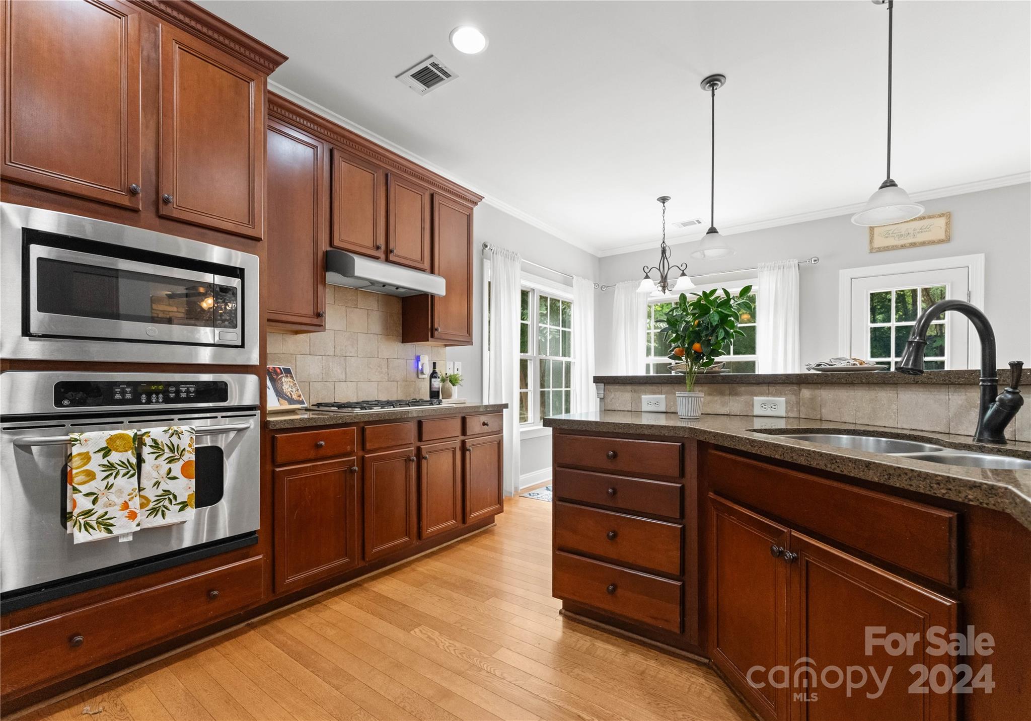 8073 Andrew Franklin Drive