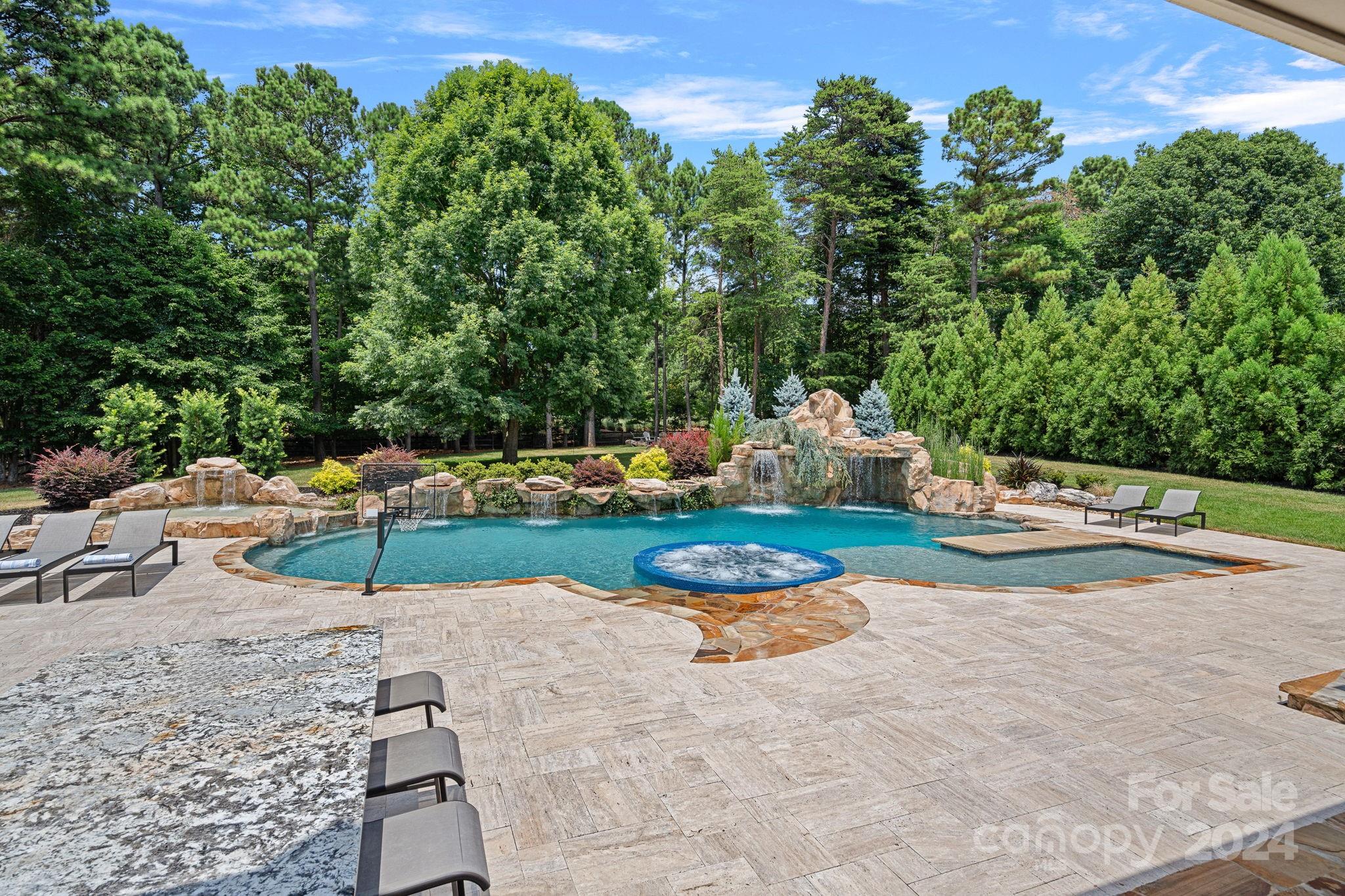 127 Bayberry Creek Circle