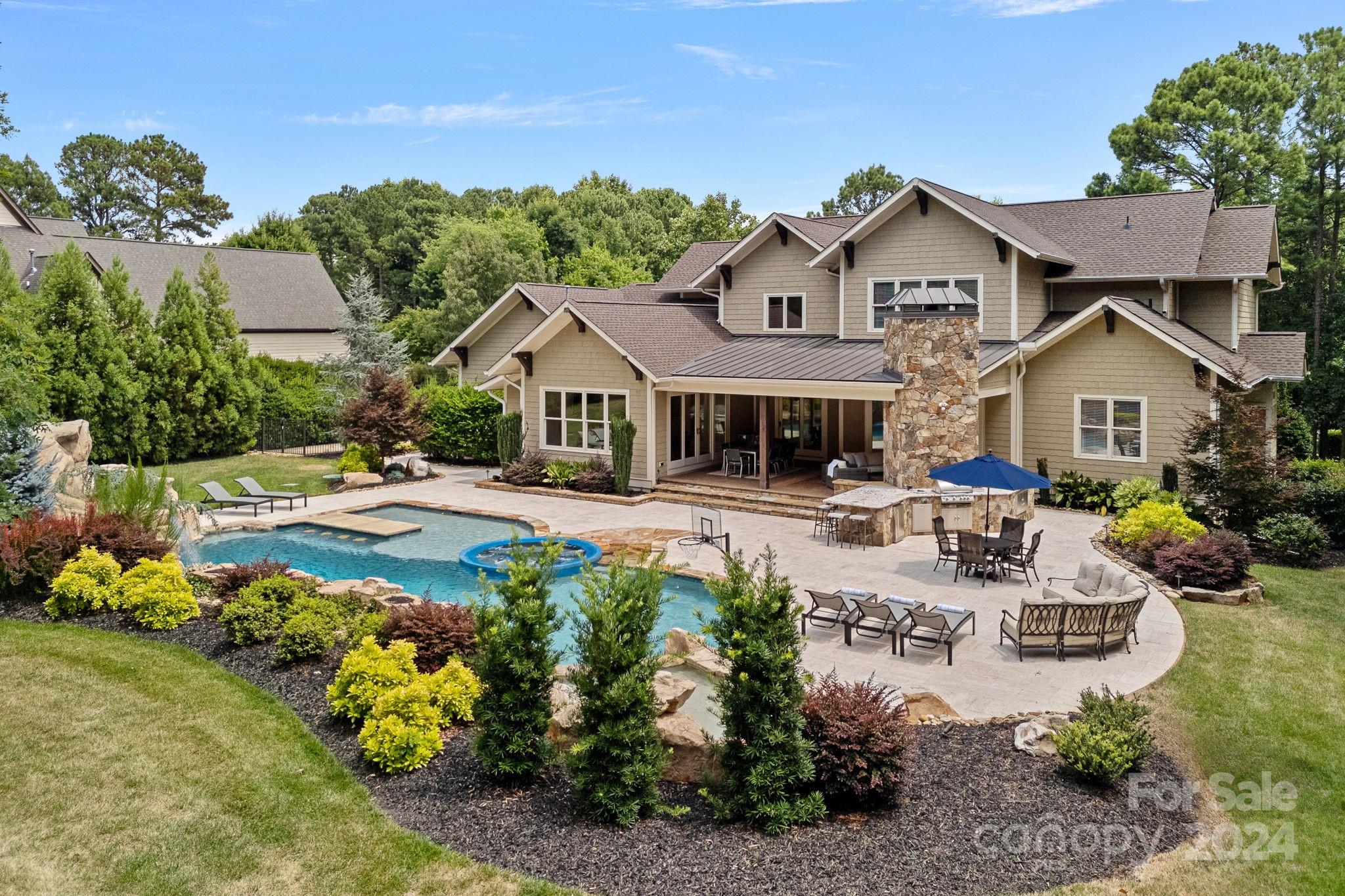 127 Bayberry Creek Circle