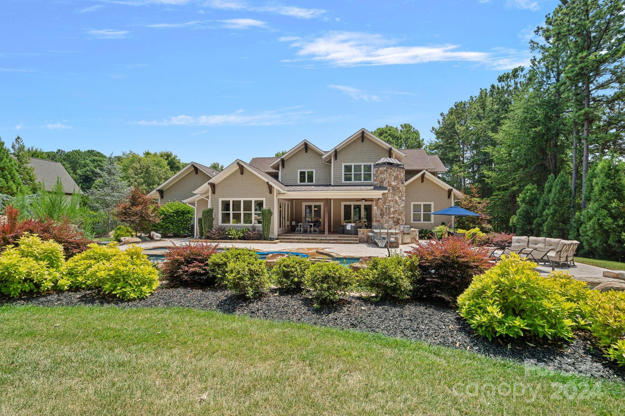 127 Bayberry Creek Circle