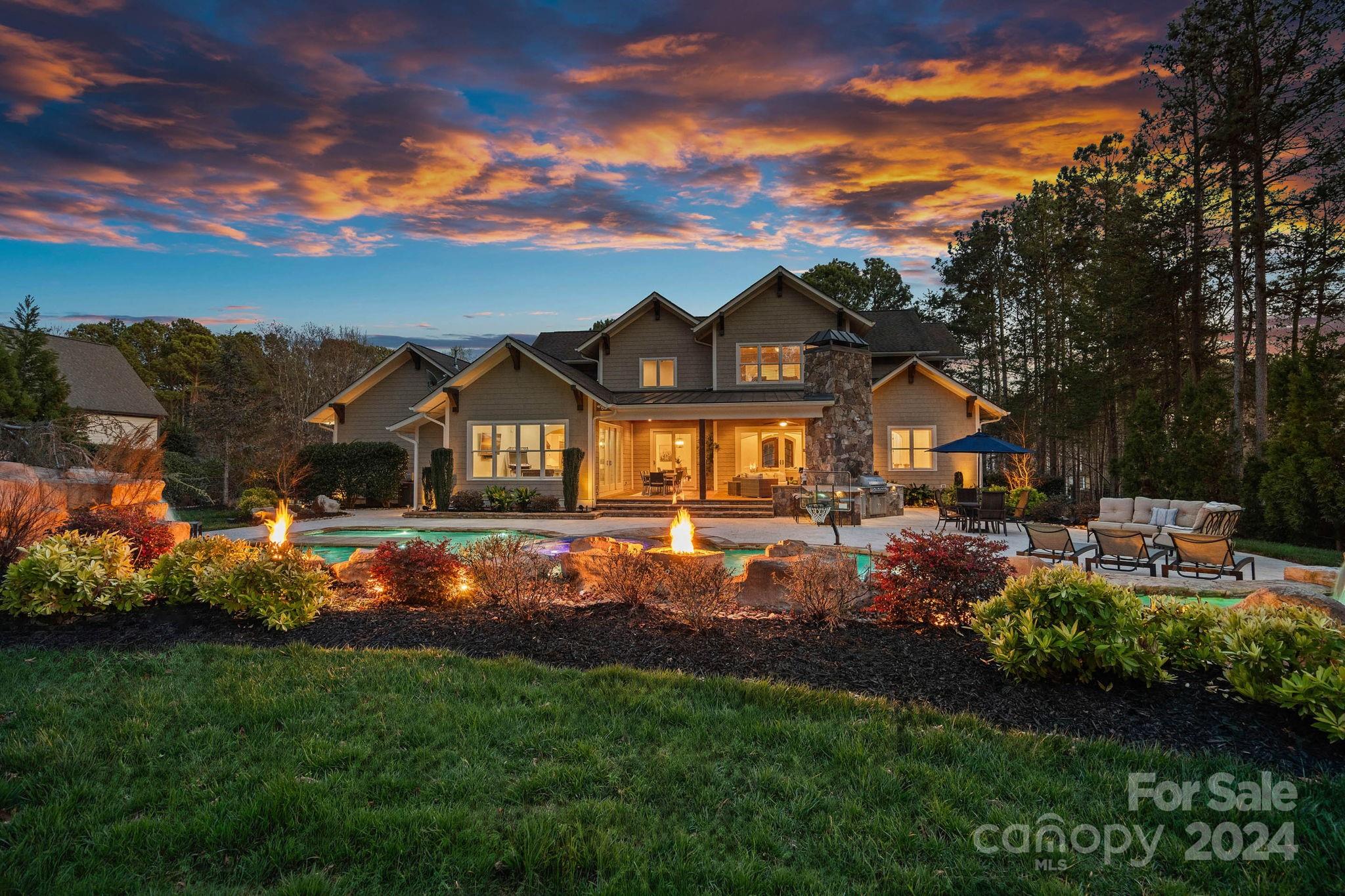 127 Bayberry Creek Circle