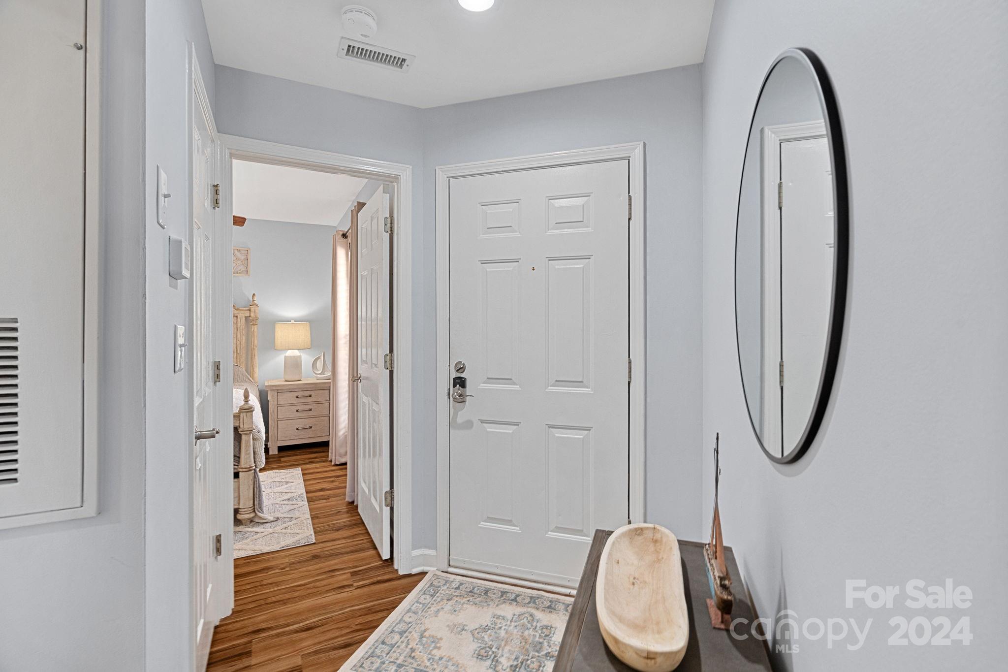 18773 Vineyard Point Lane Unit: 15