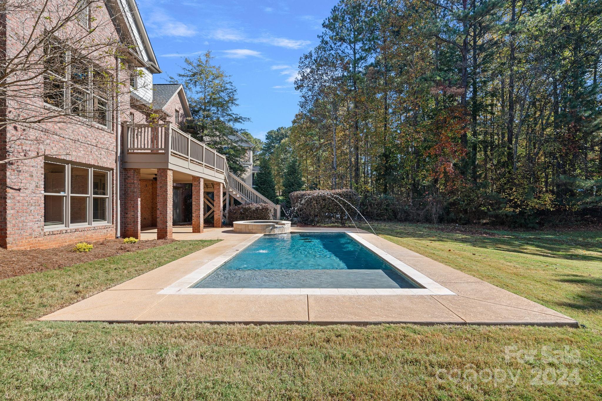311 Bayberry Creek Circle