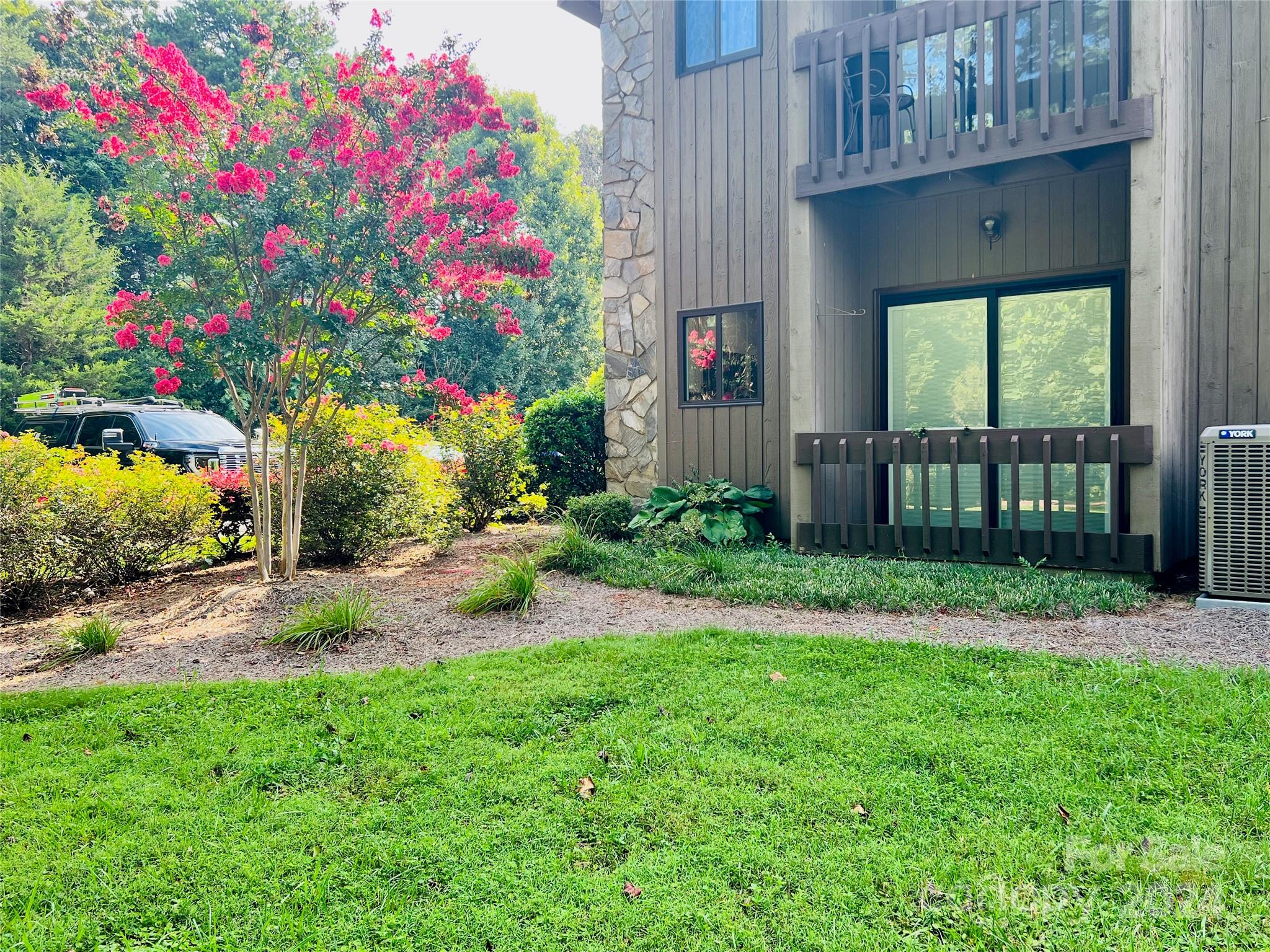 512 Mallard Head Lane