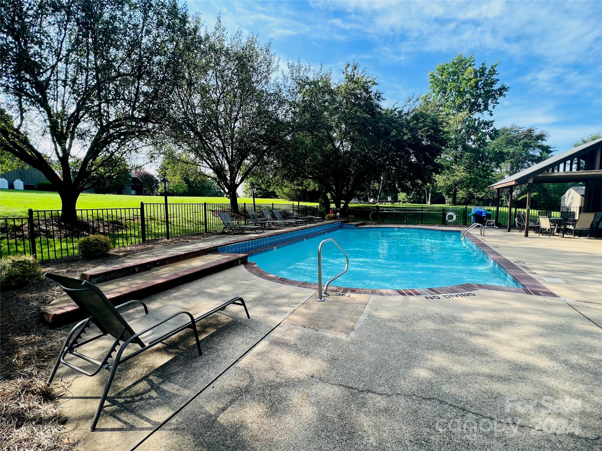 512 Mallard Head Lane