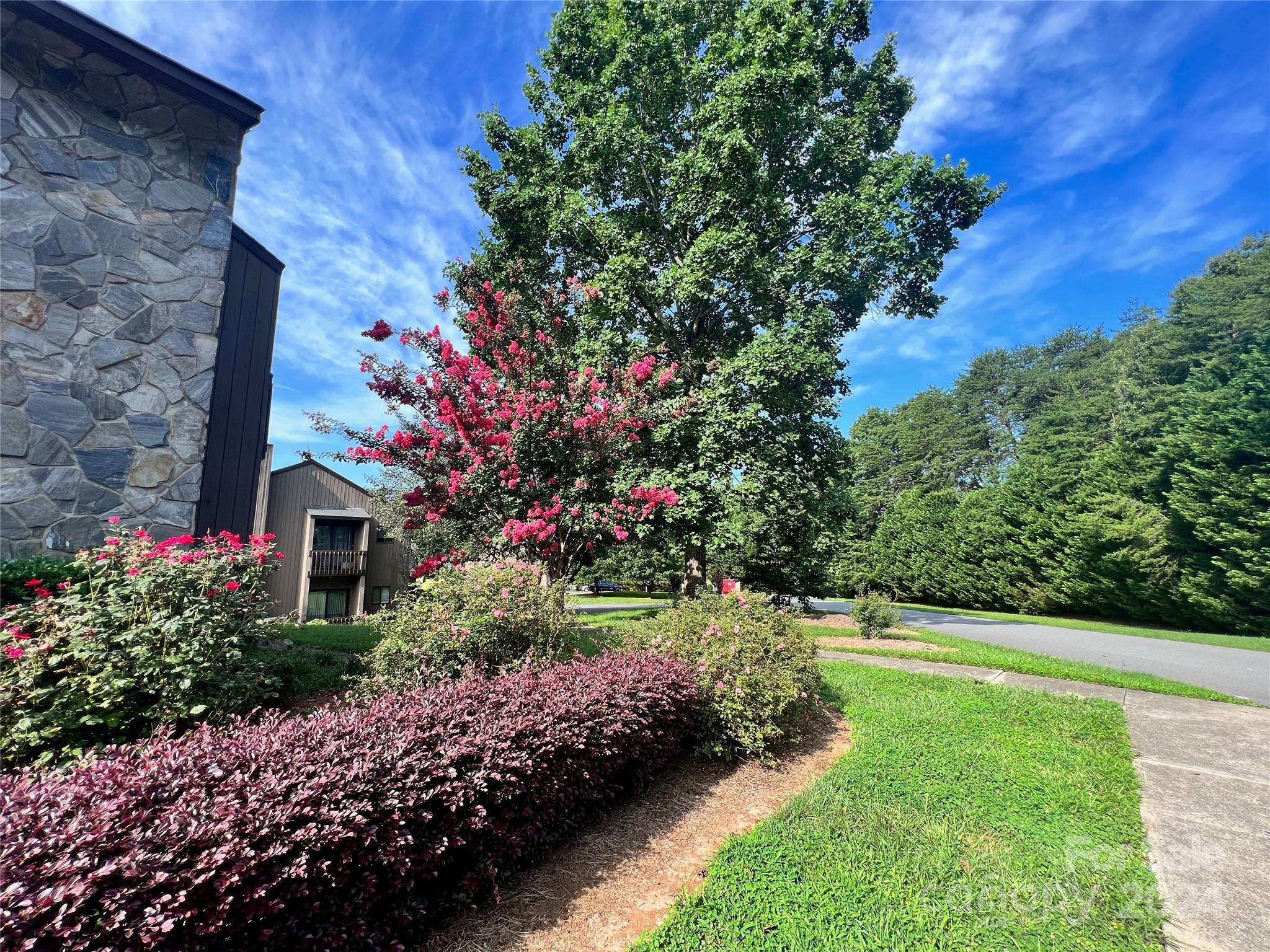 512 Mallard Head Lane