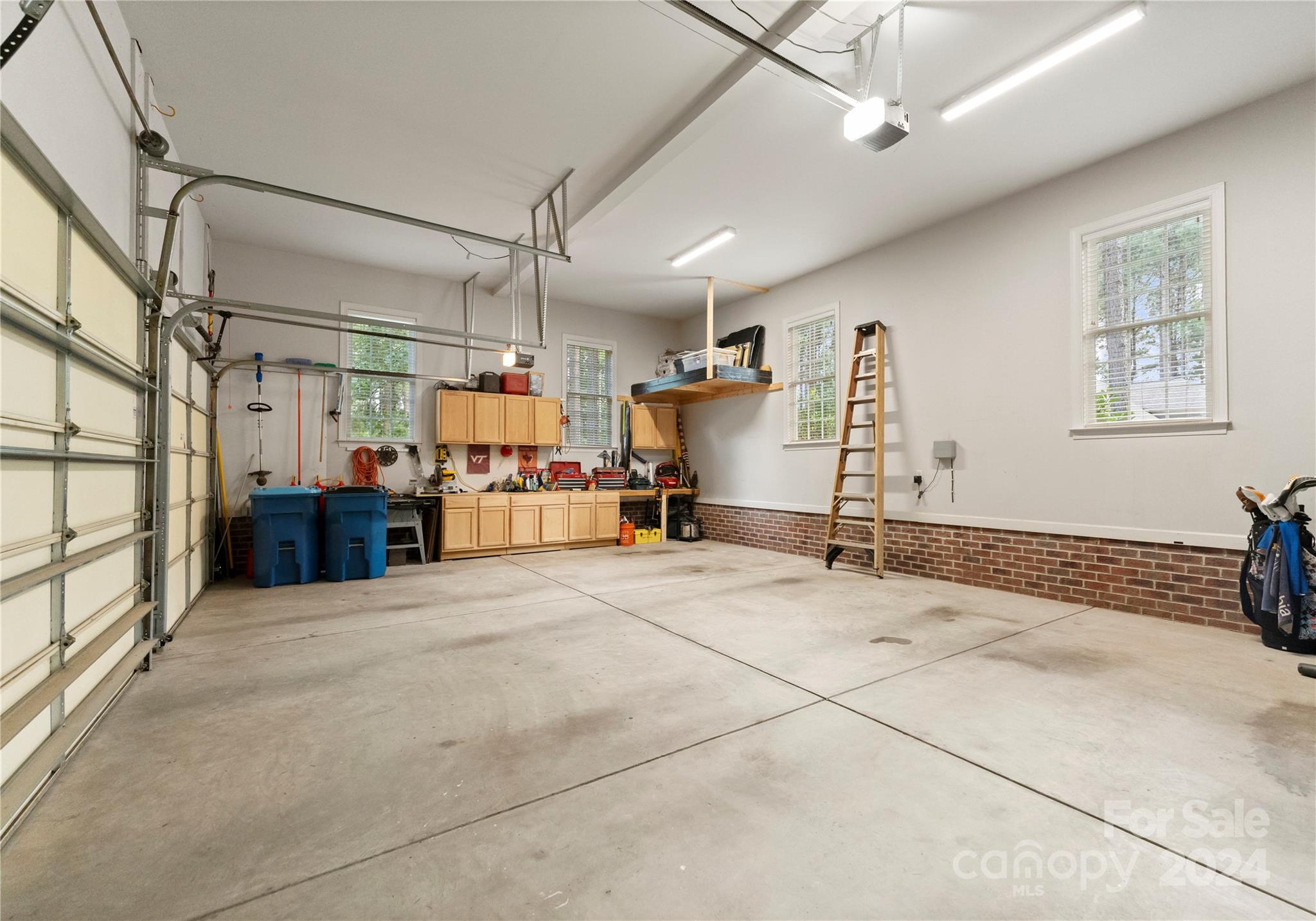 8814 Hillstone Court