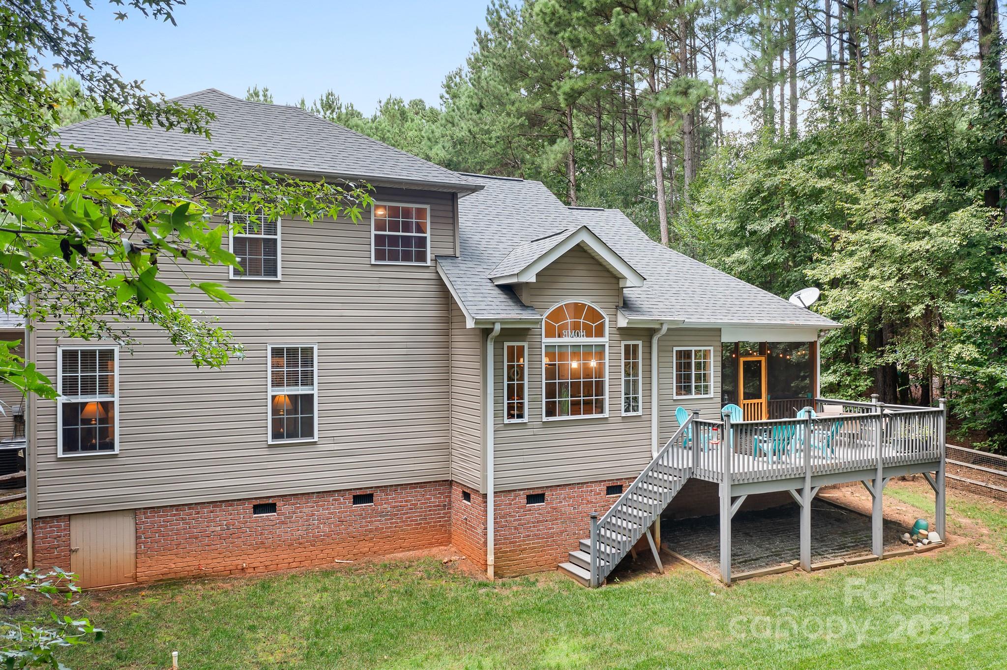 1491 Woodbend Court