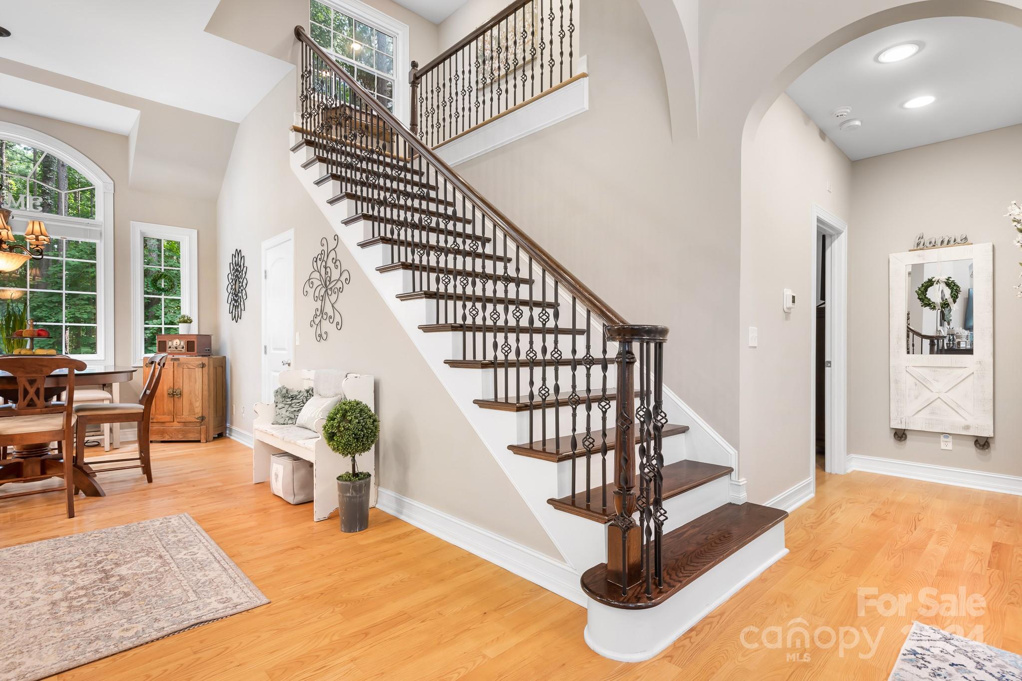 1491 Woodbend Court